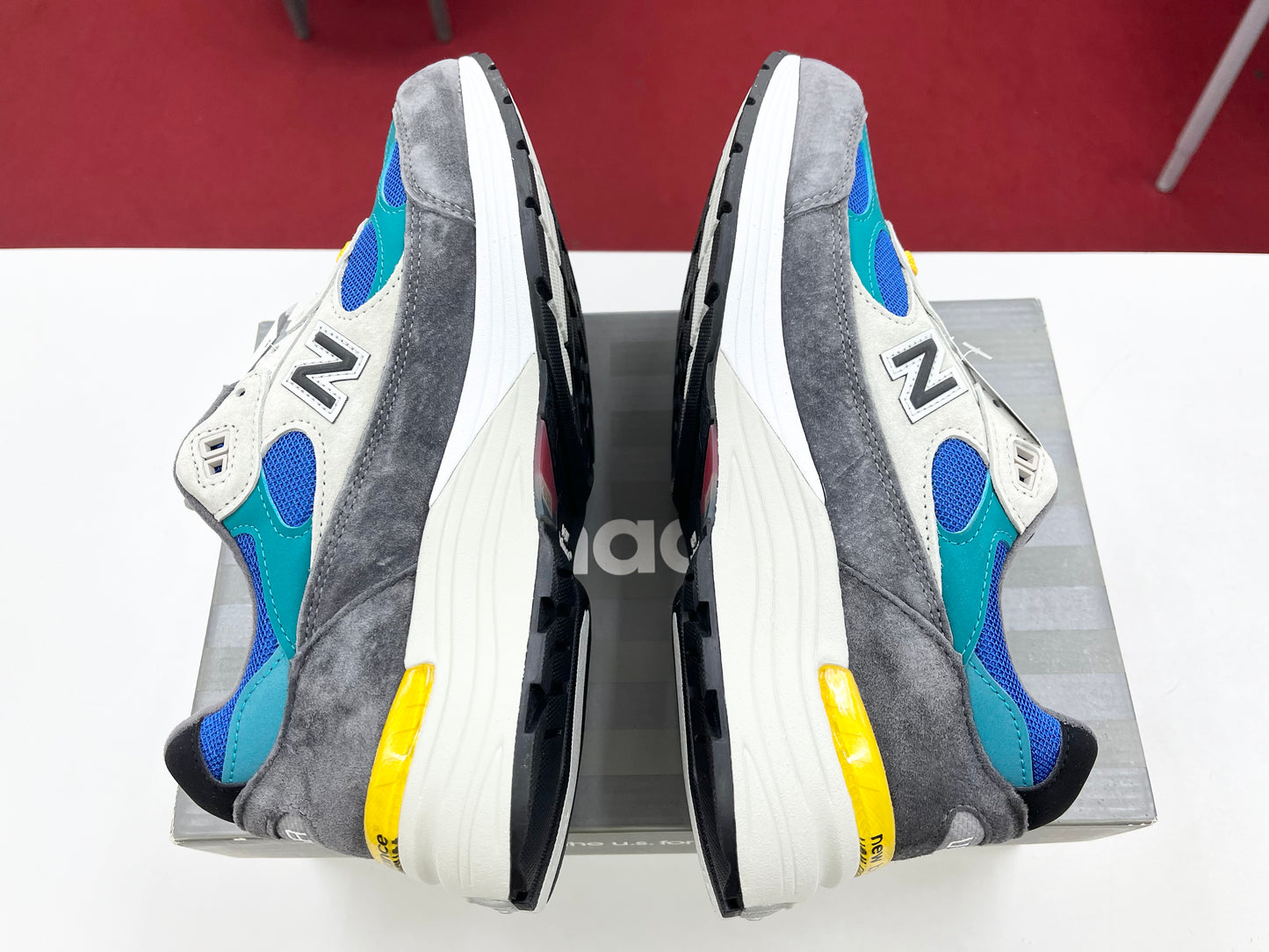 SZ 8.5 Men. New Balance 992RR