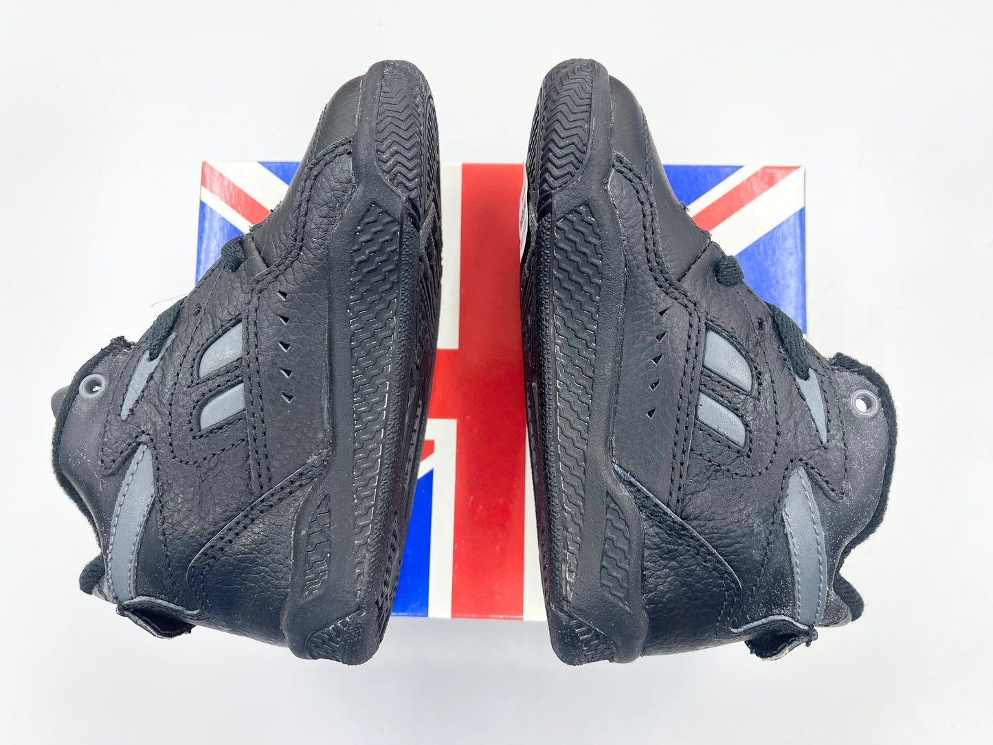 SZ 6.5C. 1993 Baby Reebok Black Top.