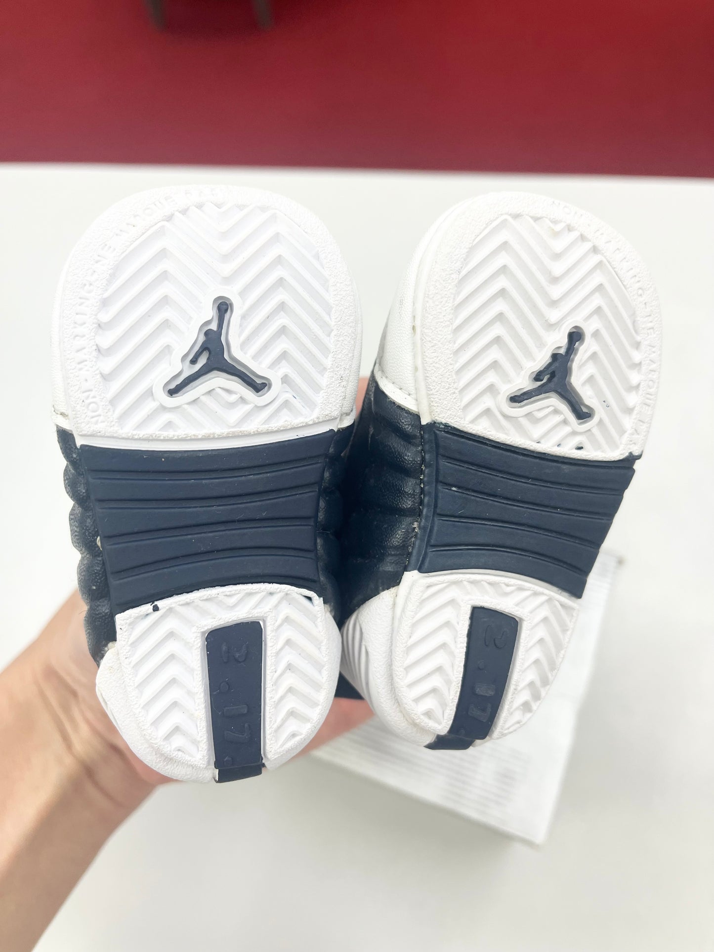 SZ 1C. 2000 Baby Jordan XV Obsidian.