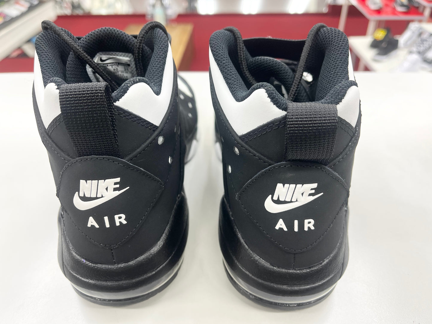 SZ 7Y. 2015 Nike Air Max CB94