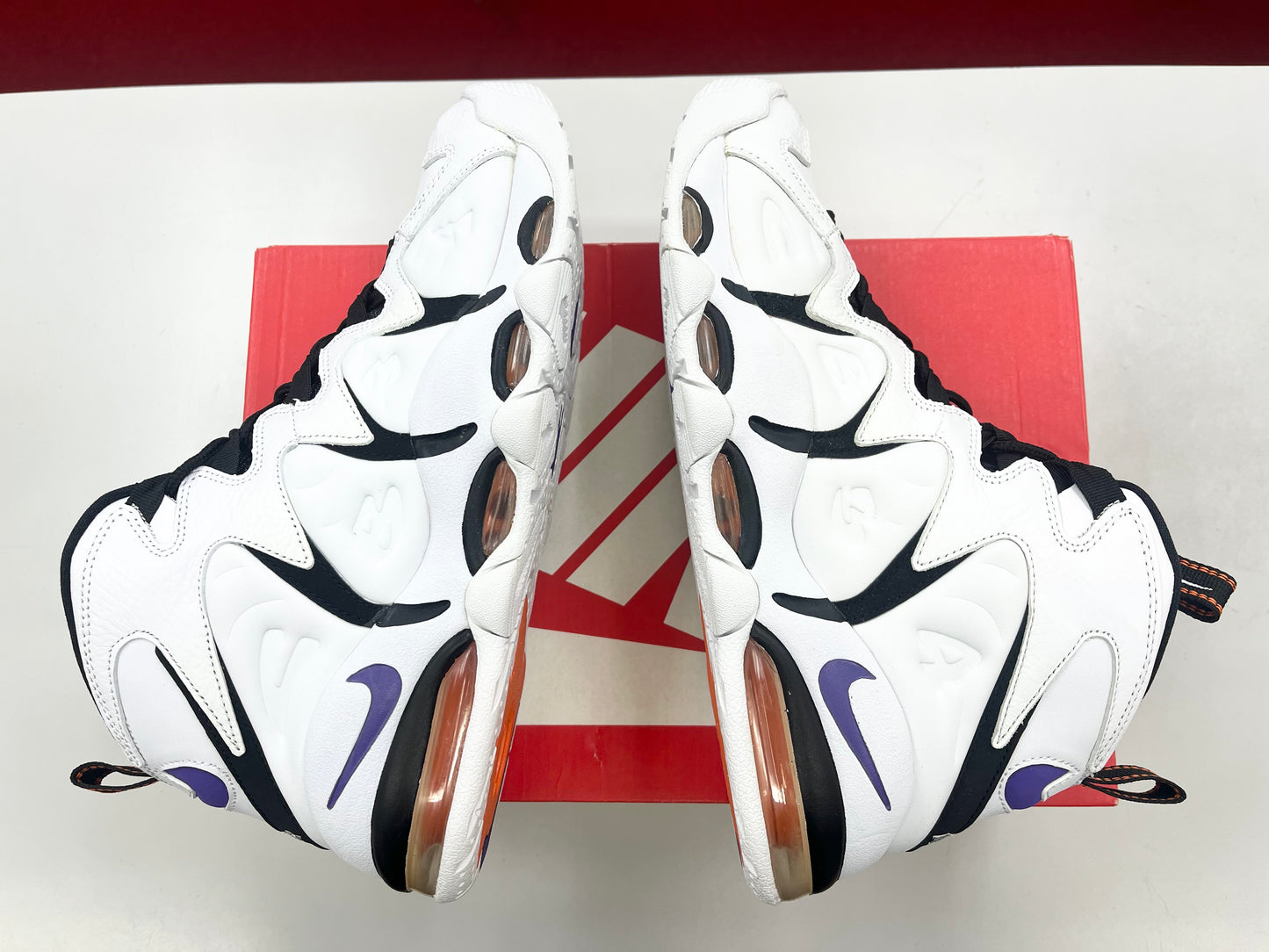 SZ 10 Men. 2016 Nike Air Max CB34