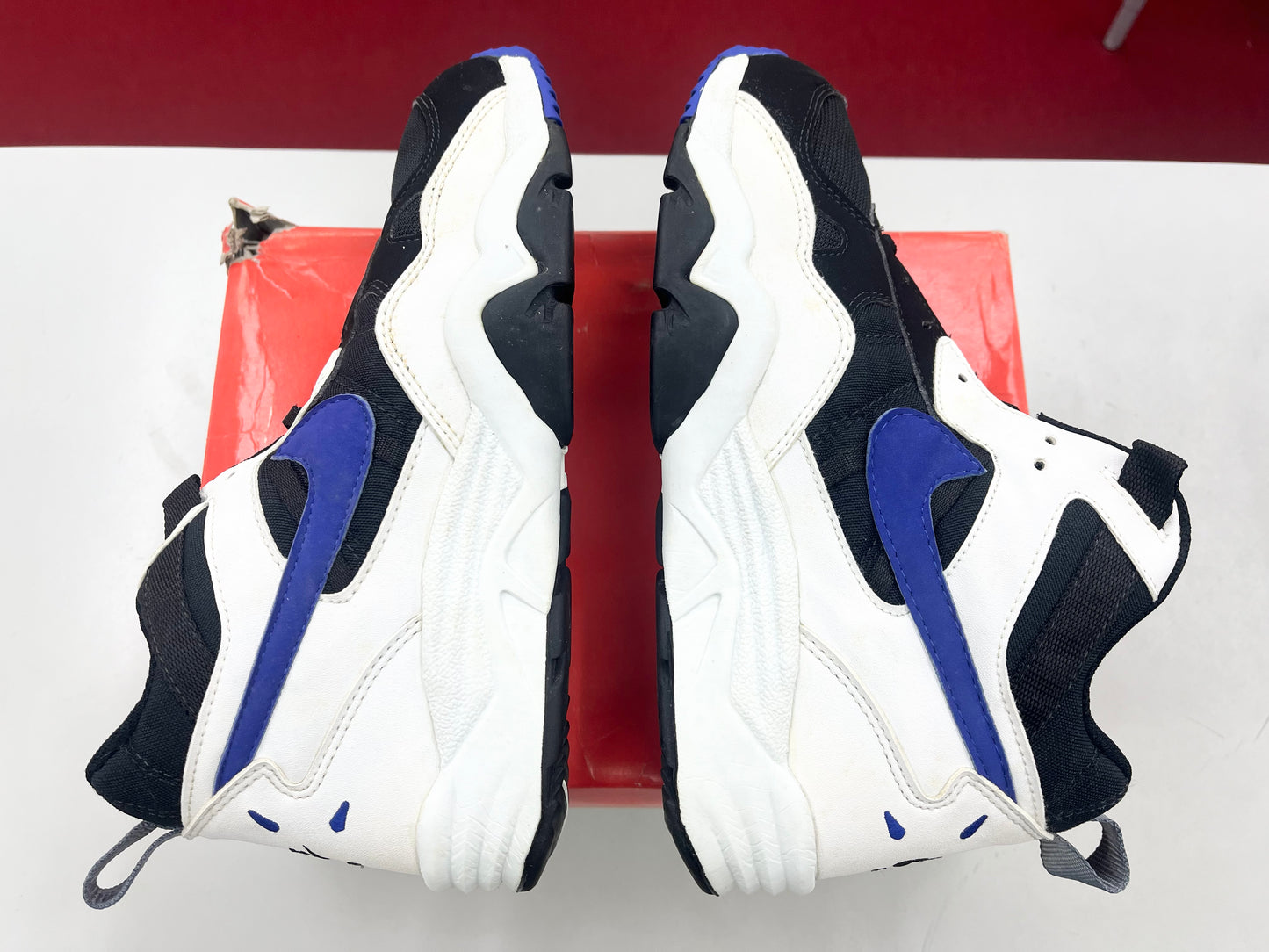 SZ 11 Men. 1994 Nike Air Edge 2 Mid Royals.