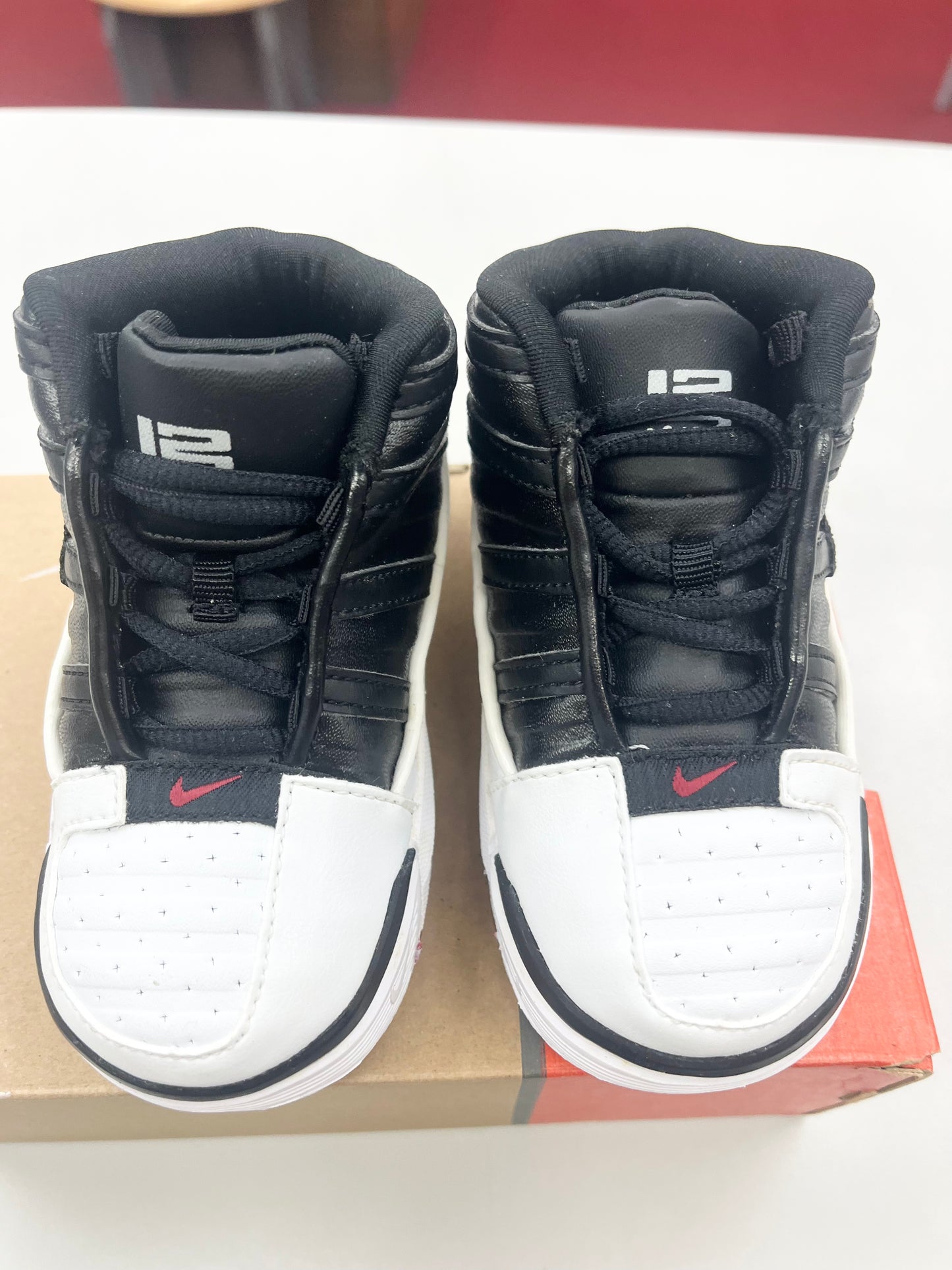 SZ 5.5C. 2005 Baby Nike LeBron III Crimson.
