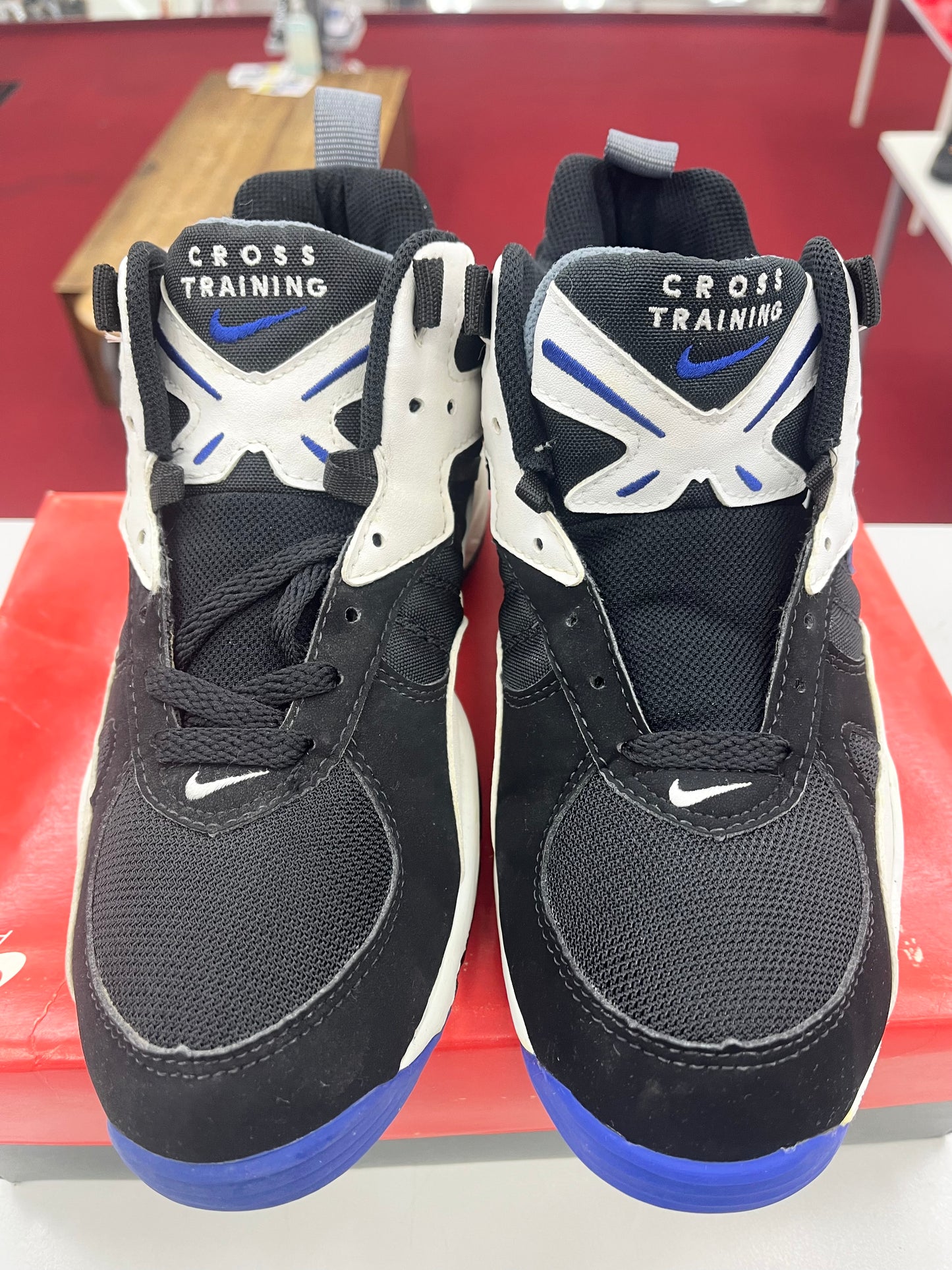 SZ 8.5 Men. 1994 Nike Air Edge 2 Mid Royals.