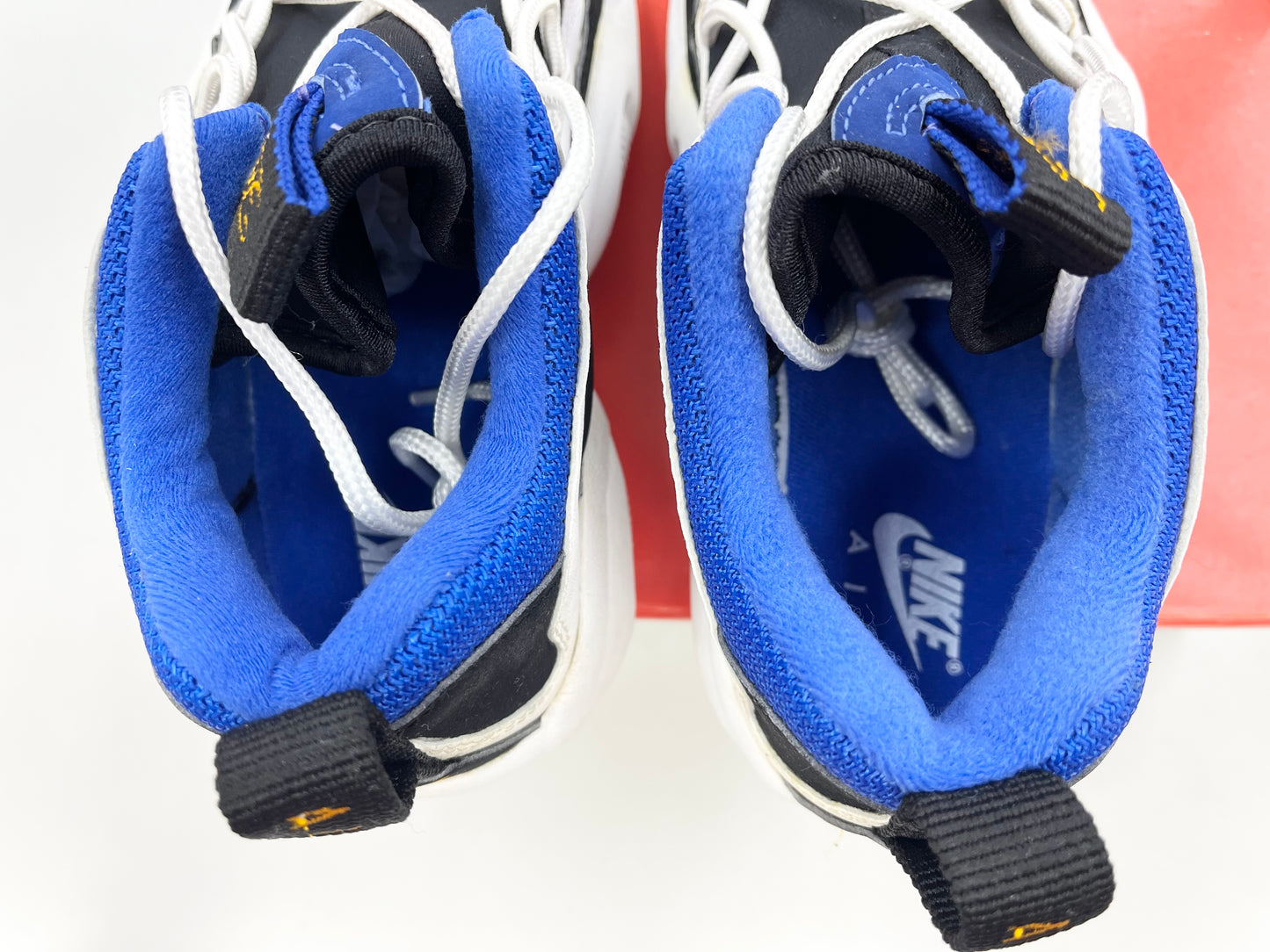SZ 7 Men. 1995 Nike Air Lambaste.