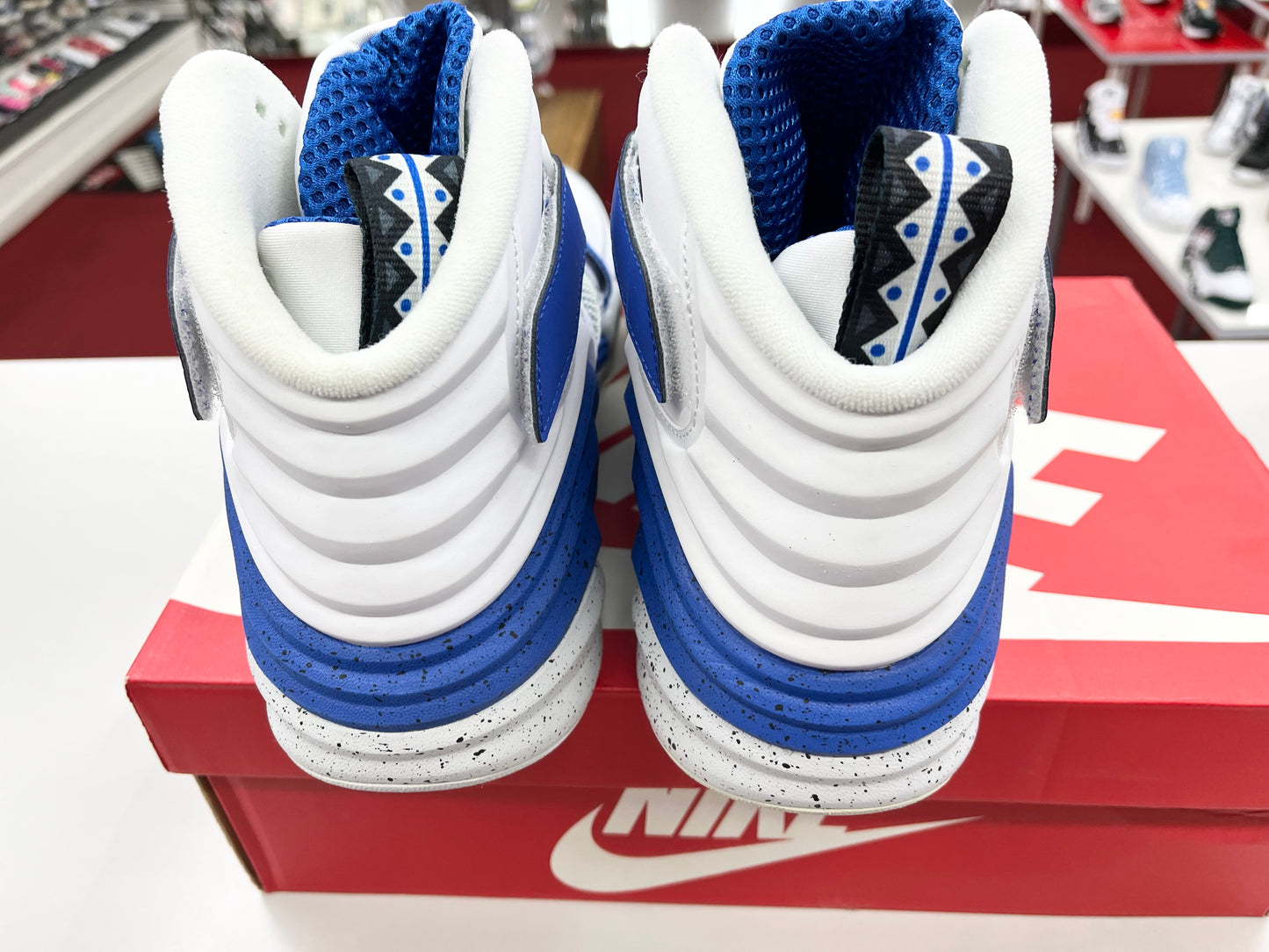SZ 10 Men. 2014 Nike Lunar Raid.