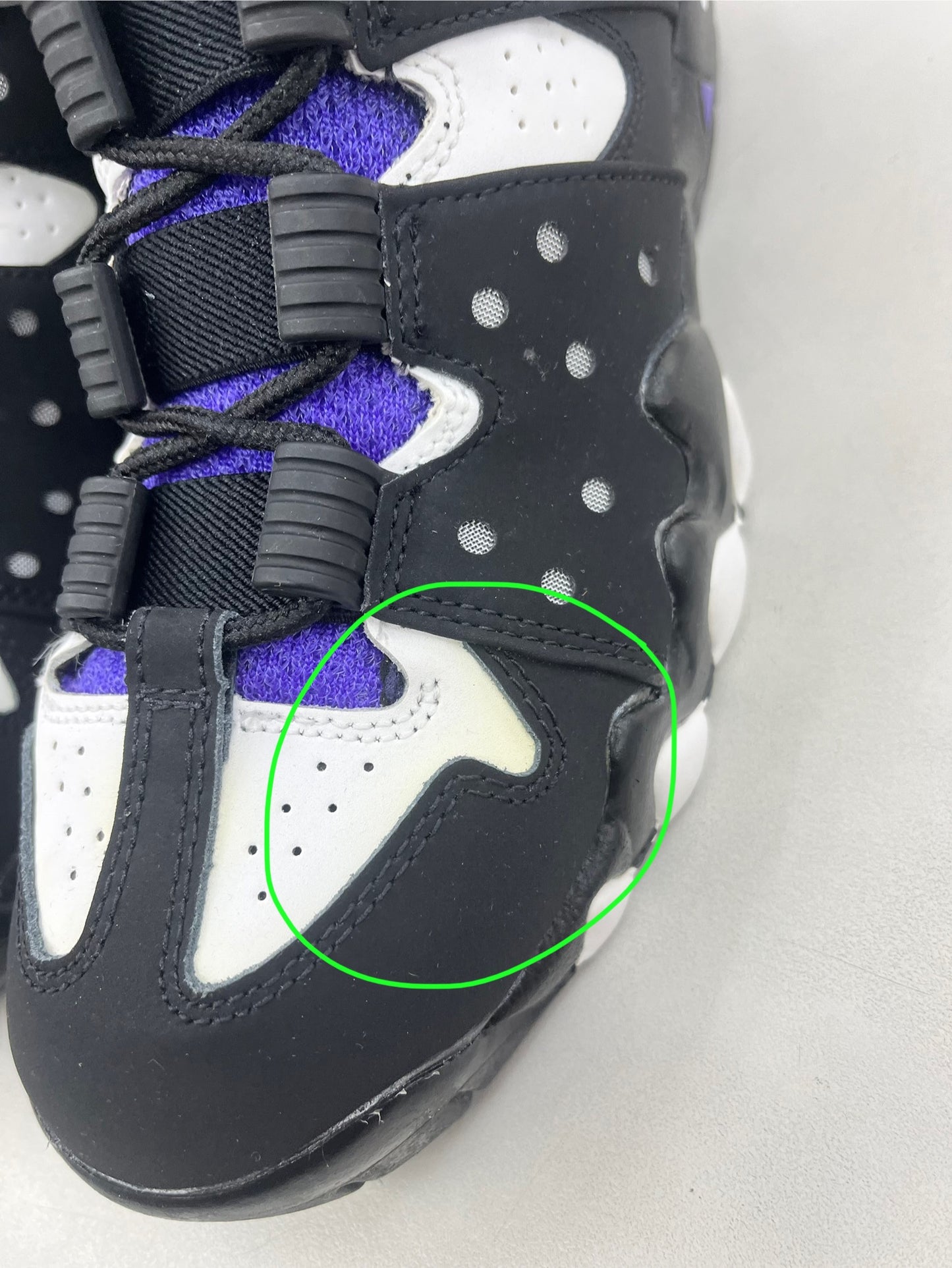 SZ 7Y. 2015 Nike Air Max CB94