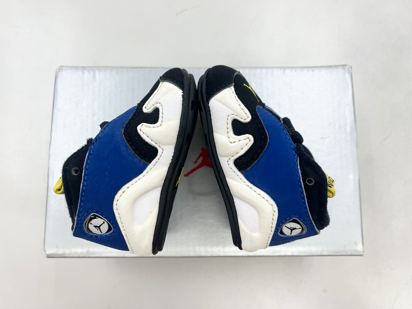 SZ 0C. 1999 Baby Jordan XIV Laney.