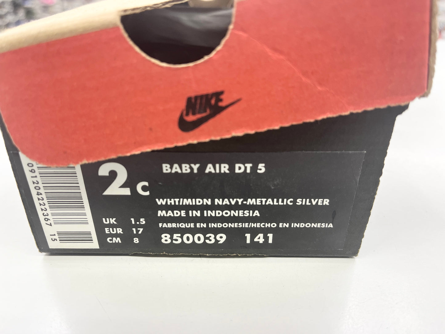 SZ 2C. 1997 Baby Nike Diamond Turf Deion Sanders.