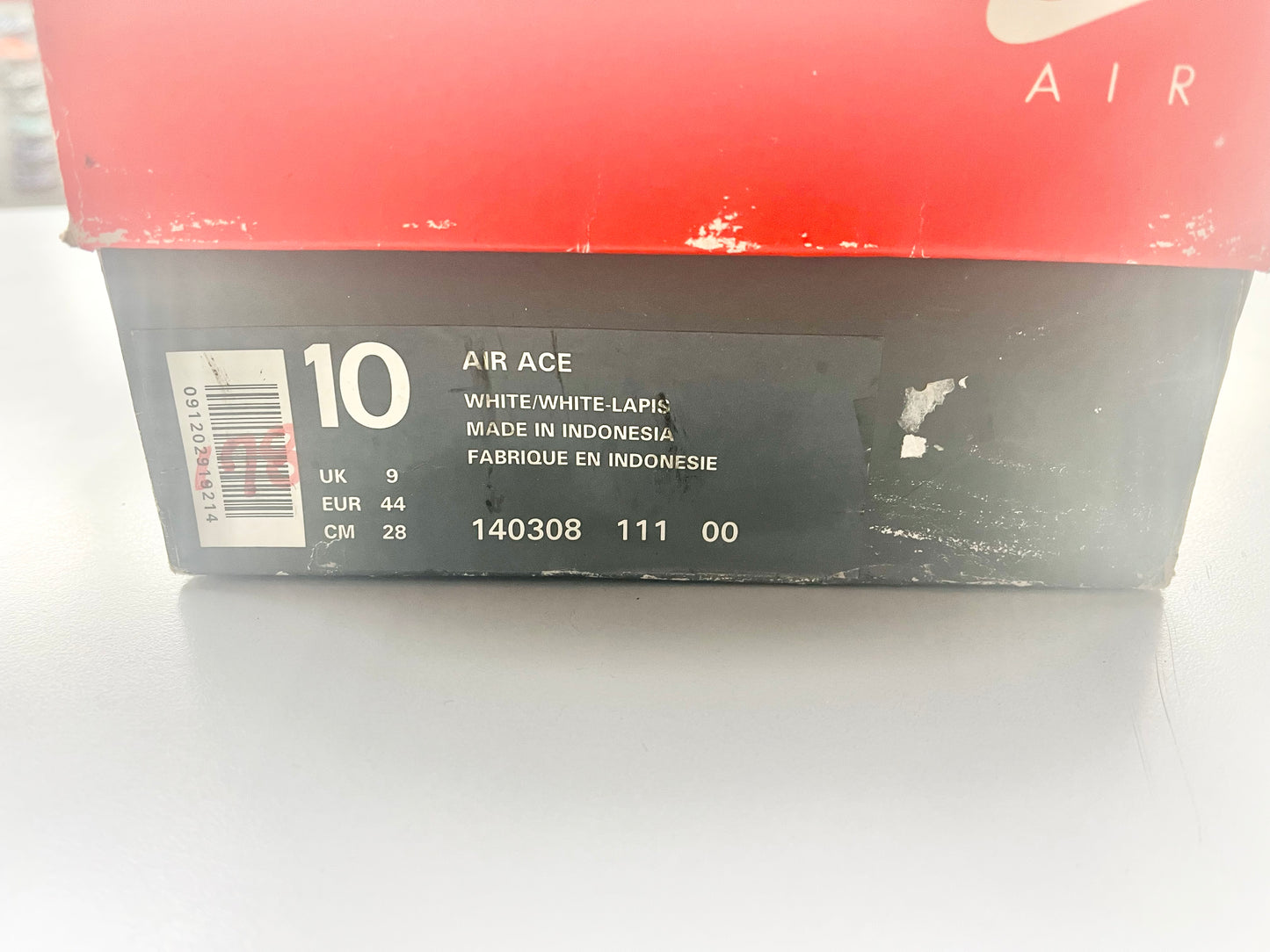 SZ 10 Men. 1993 Nike Air Ace