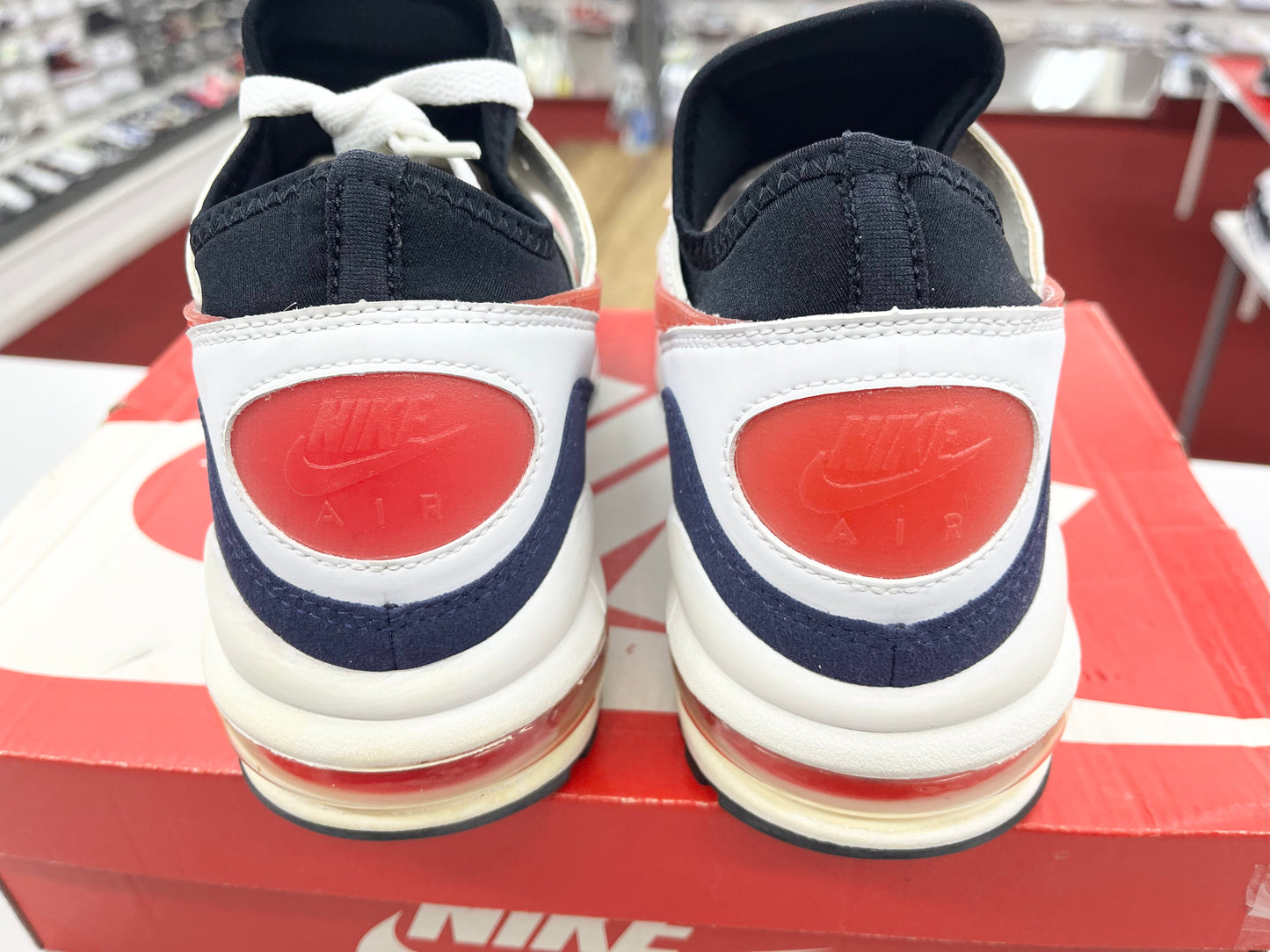 SZ 9 Men. 2017 Nike Air Max 93 Habanero.