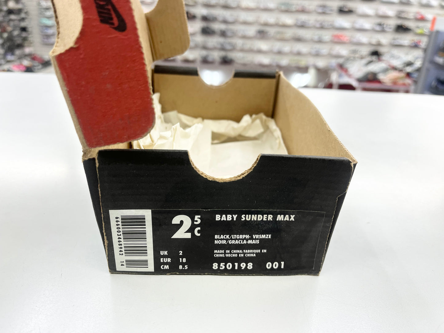 SZ 2.5C. 1999 Baby Nike Sunder Max Maize.