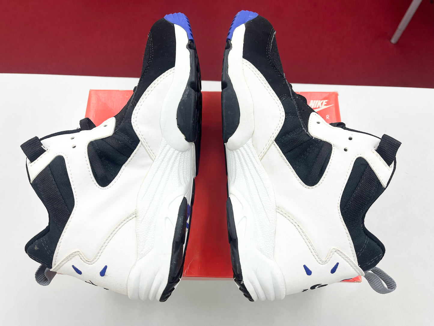 SZ 9.5 Men. 1994 Nike Air Edge 2 Mid Royals.