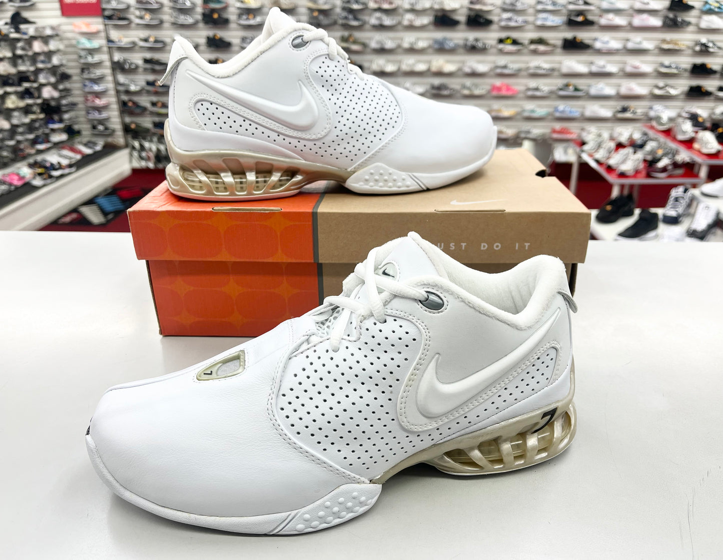 2005 Nike Zoom Vick II Low.