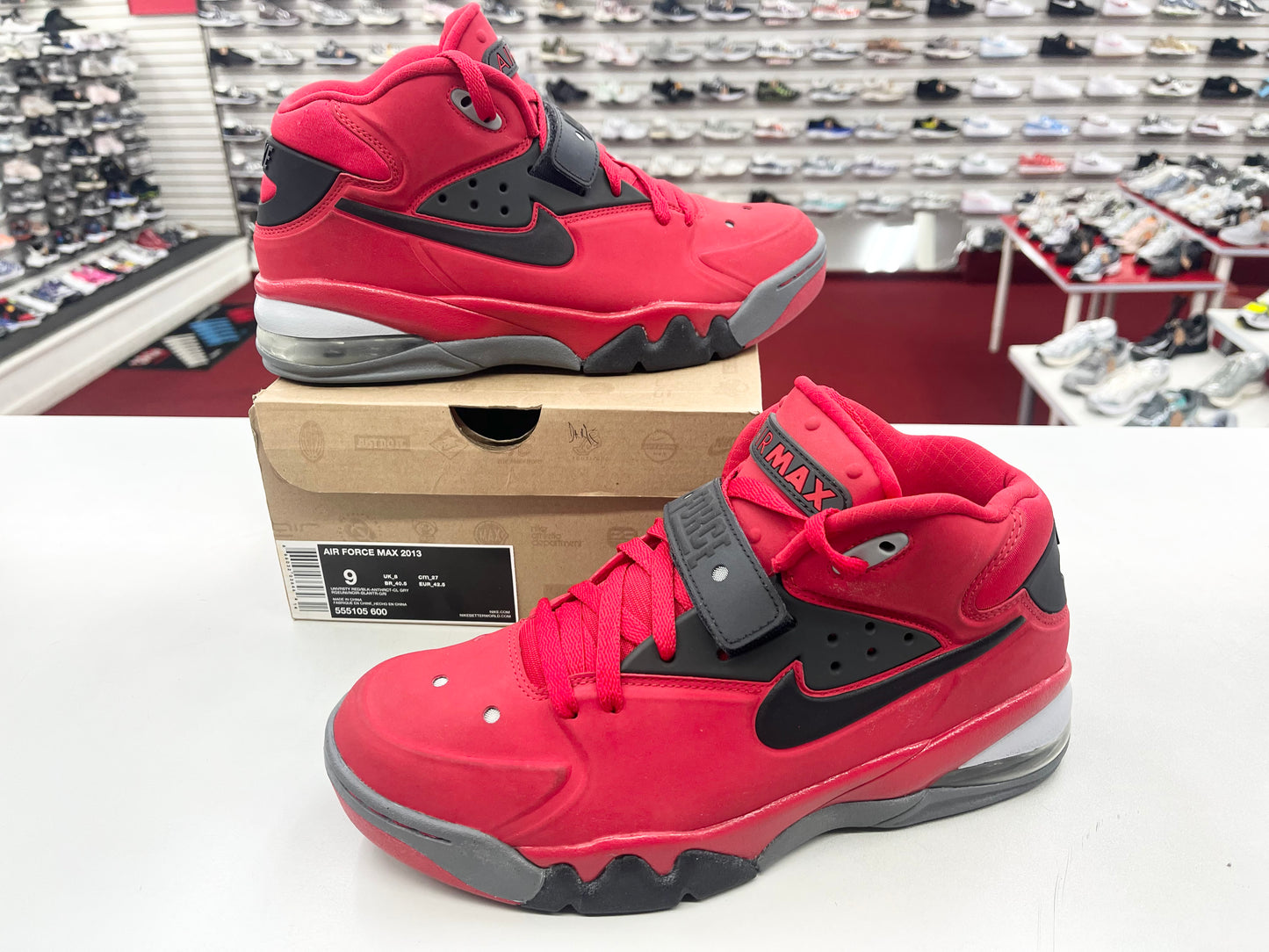 2012 Nike Air Force Max 2013 Charles Barkley.