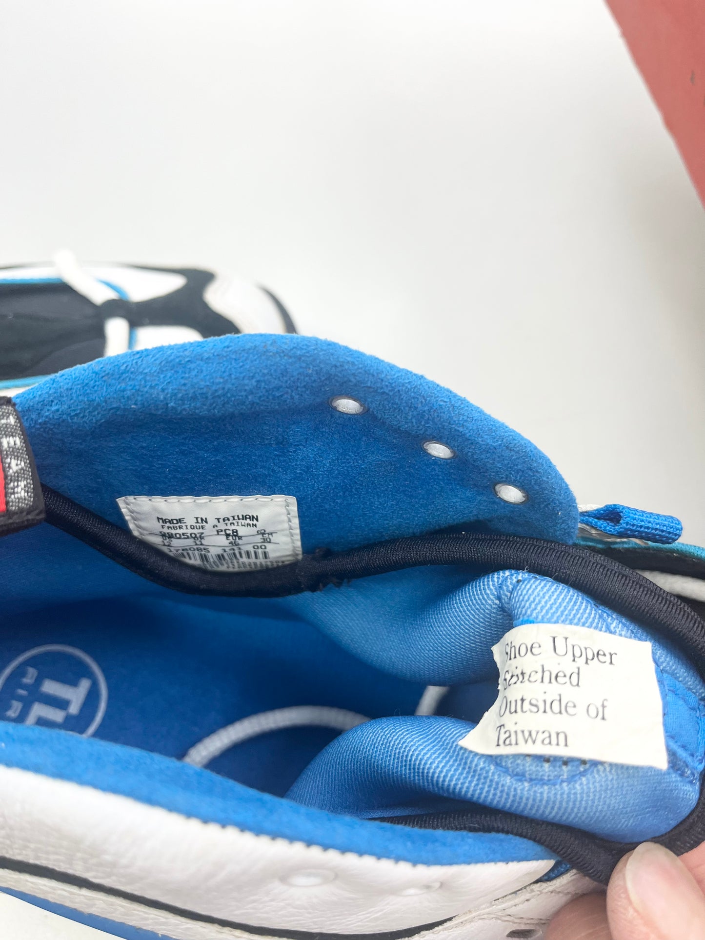 SZ 12 Men. 1998 Nike Total Air Bus aka Jerome Bettis.