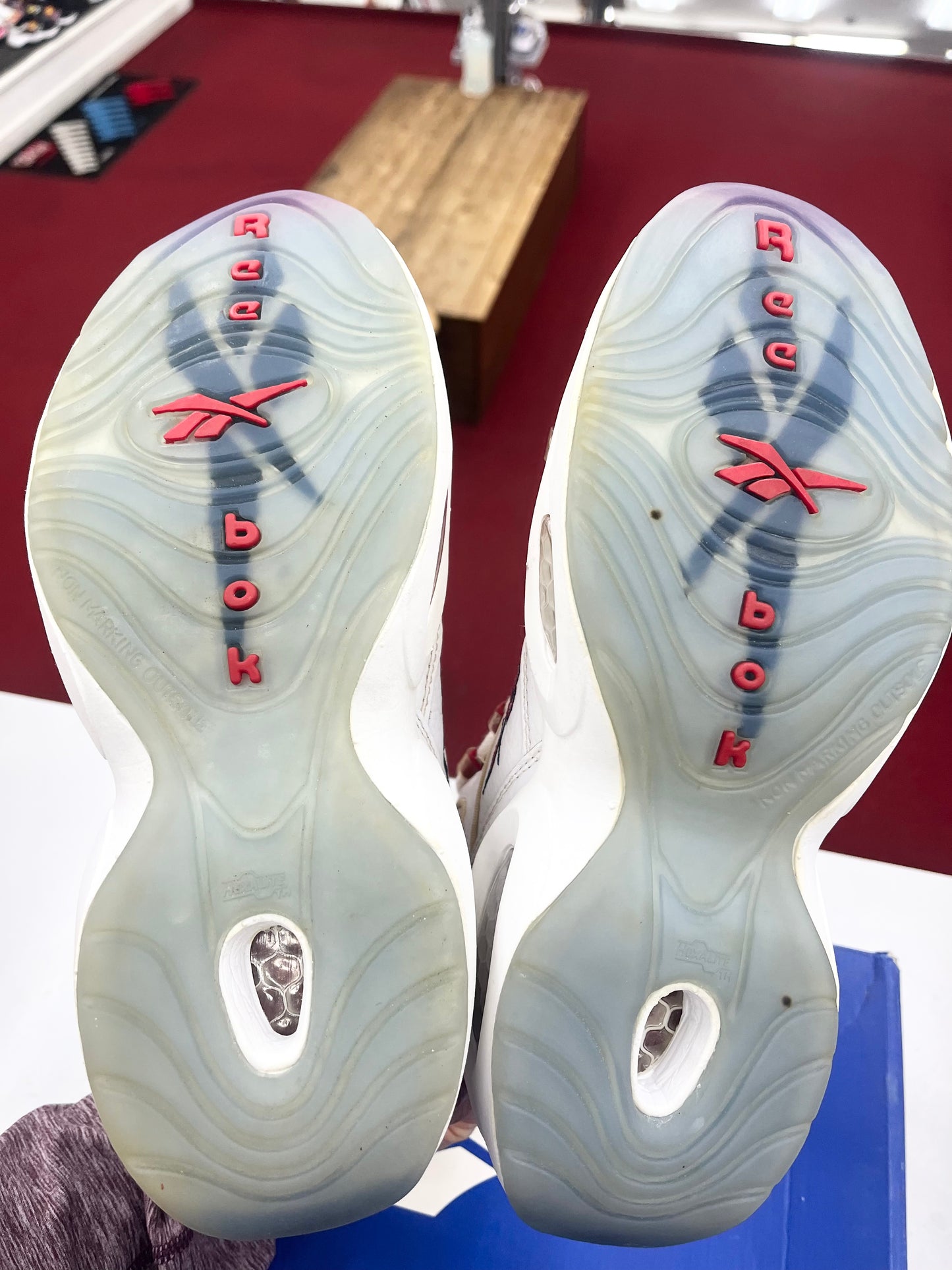 SZ 8 Men. 1995 The Question Reebok Ice Allen Iverson.