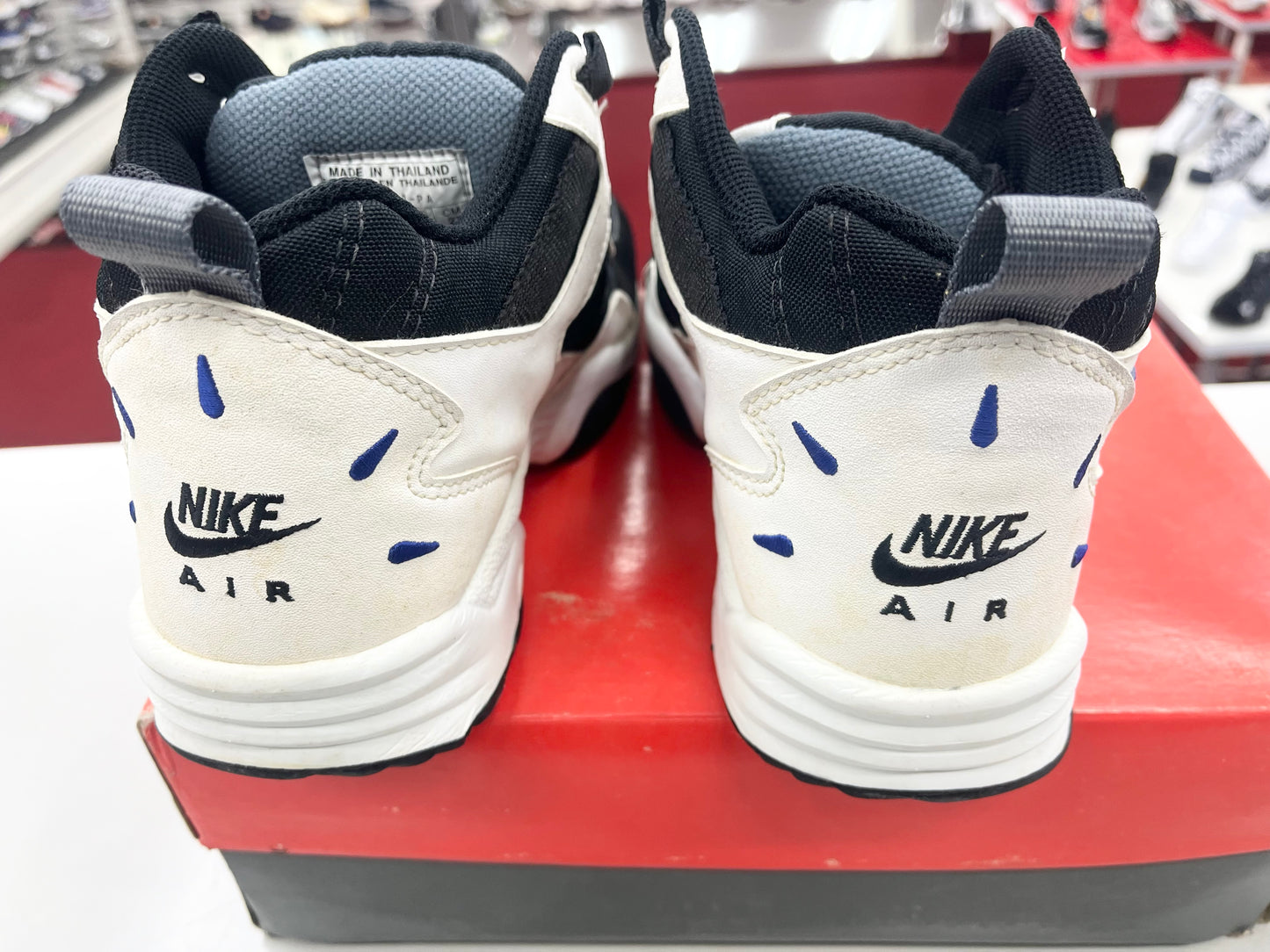 SZ 9 Men. 1994 Nike Air Edge 2 Mid Royals.