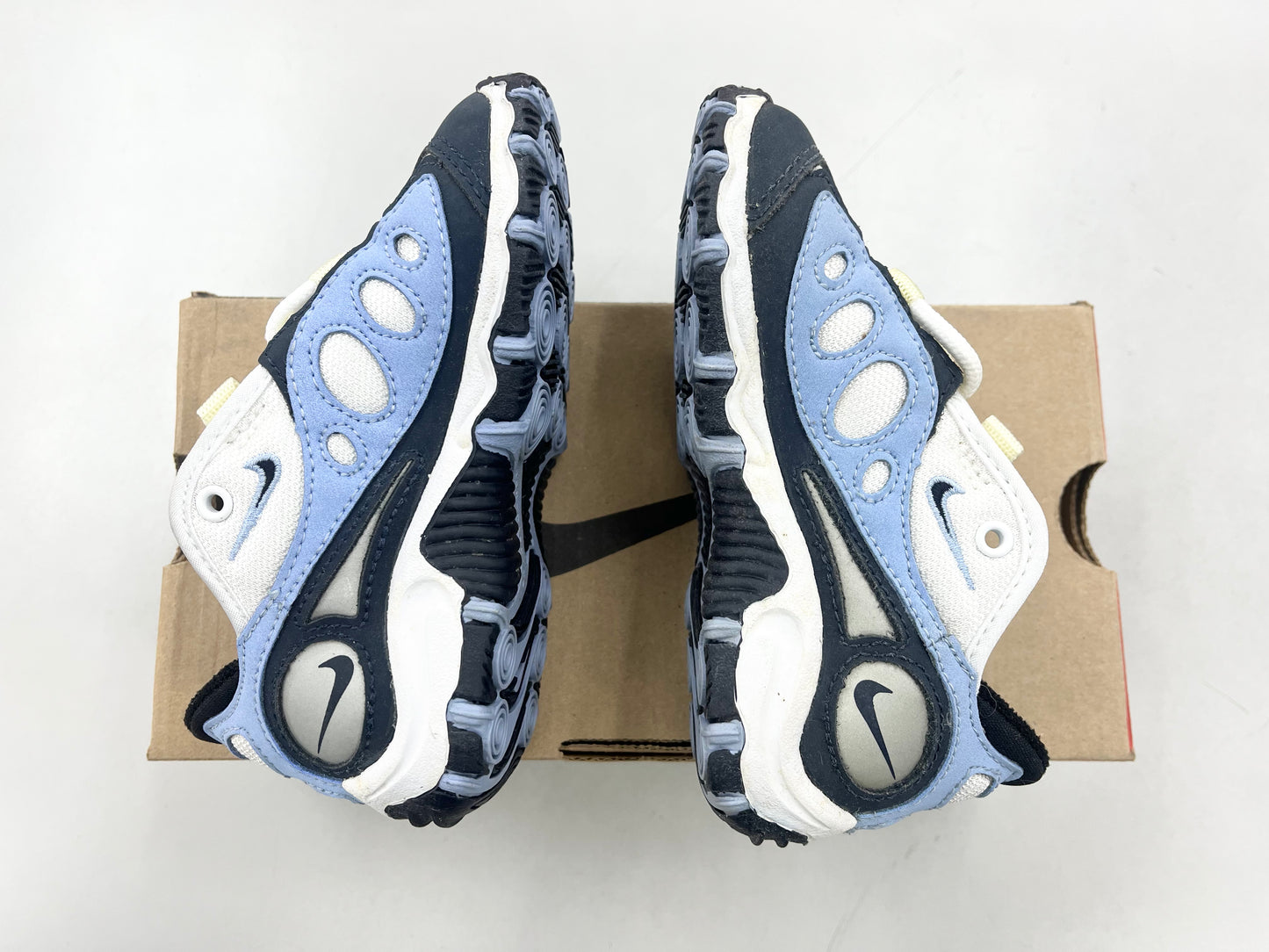 1997 Kid Nike Sunder Low.