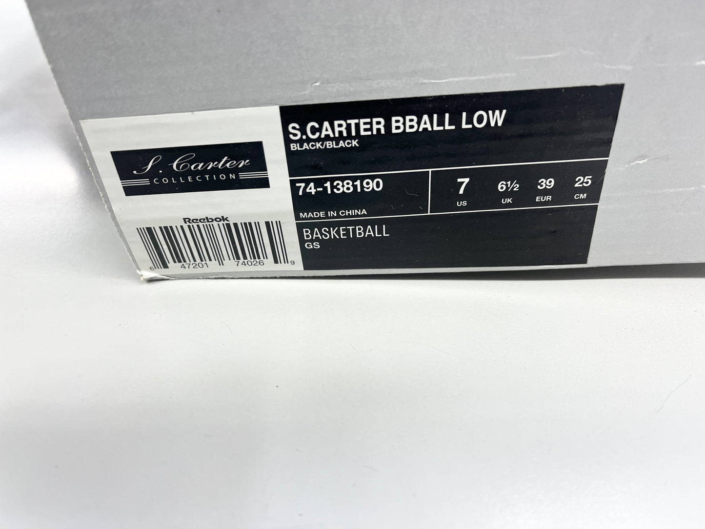 SZ 7Y. Kids Reebok S. Carter Bball Low.