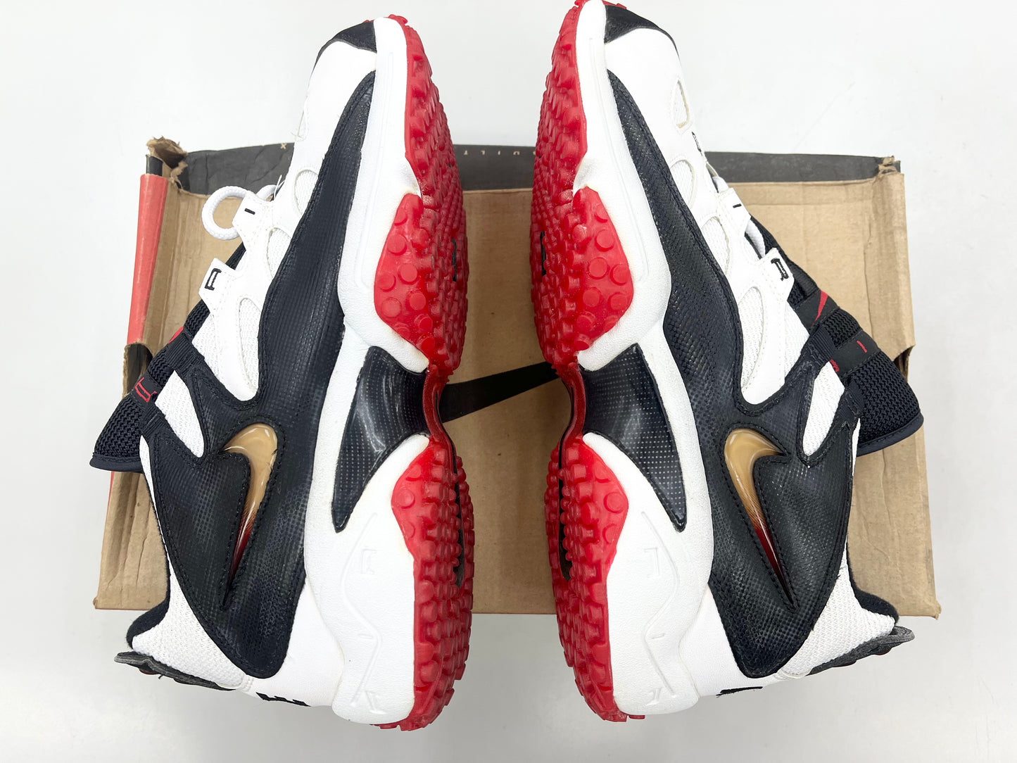 1997 Nike Air Turf Raider Low Fire Red.