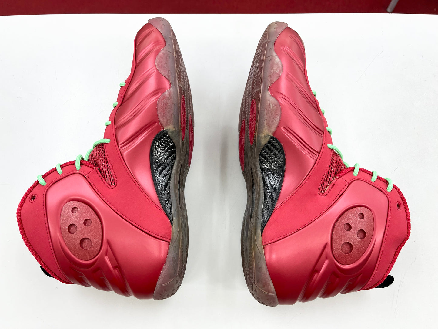 SZ 13 Men. 2012 PreOwned Nike Zoom Rookie.