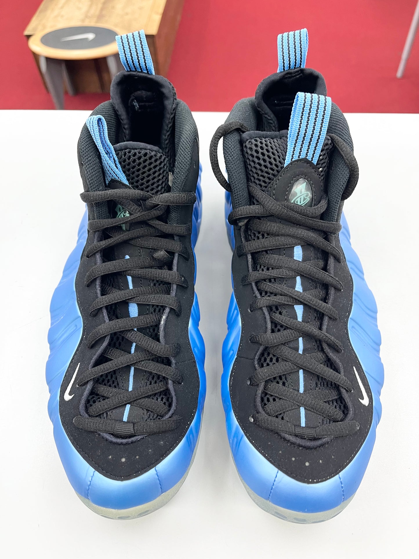 SZ 11.5 Men. 2016 Nike Foamposite One Univ. Blue.