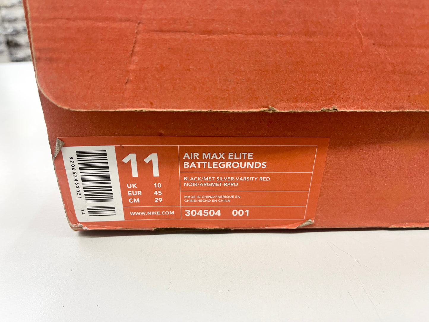 SZ 11 Men. 2002 Nike Air Max Elite Battleground.