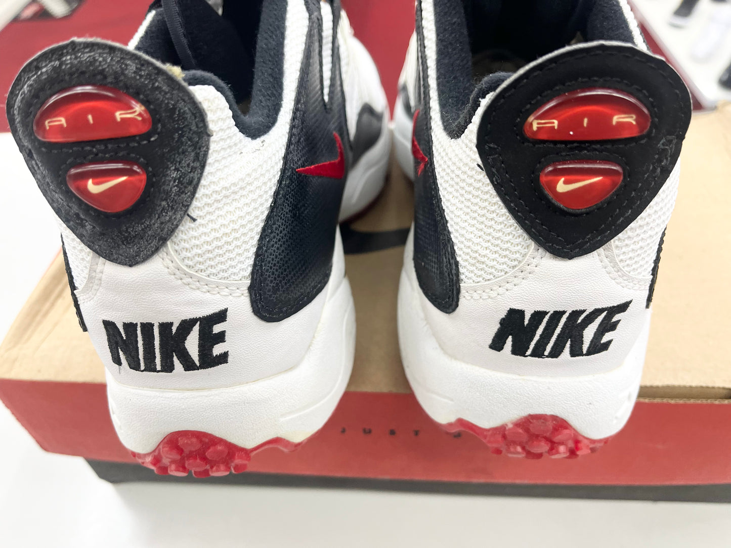 1997 Nike Air Turf Raider Low Fire Red.