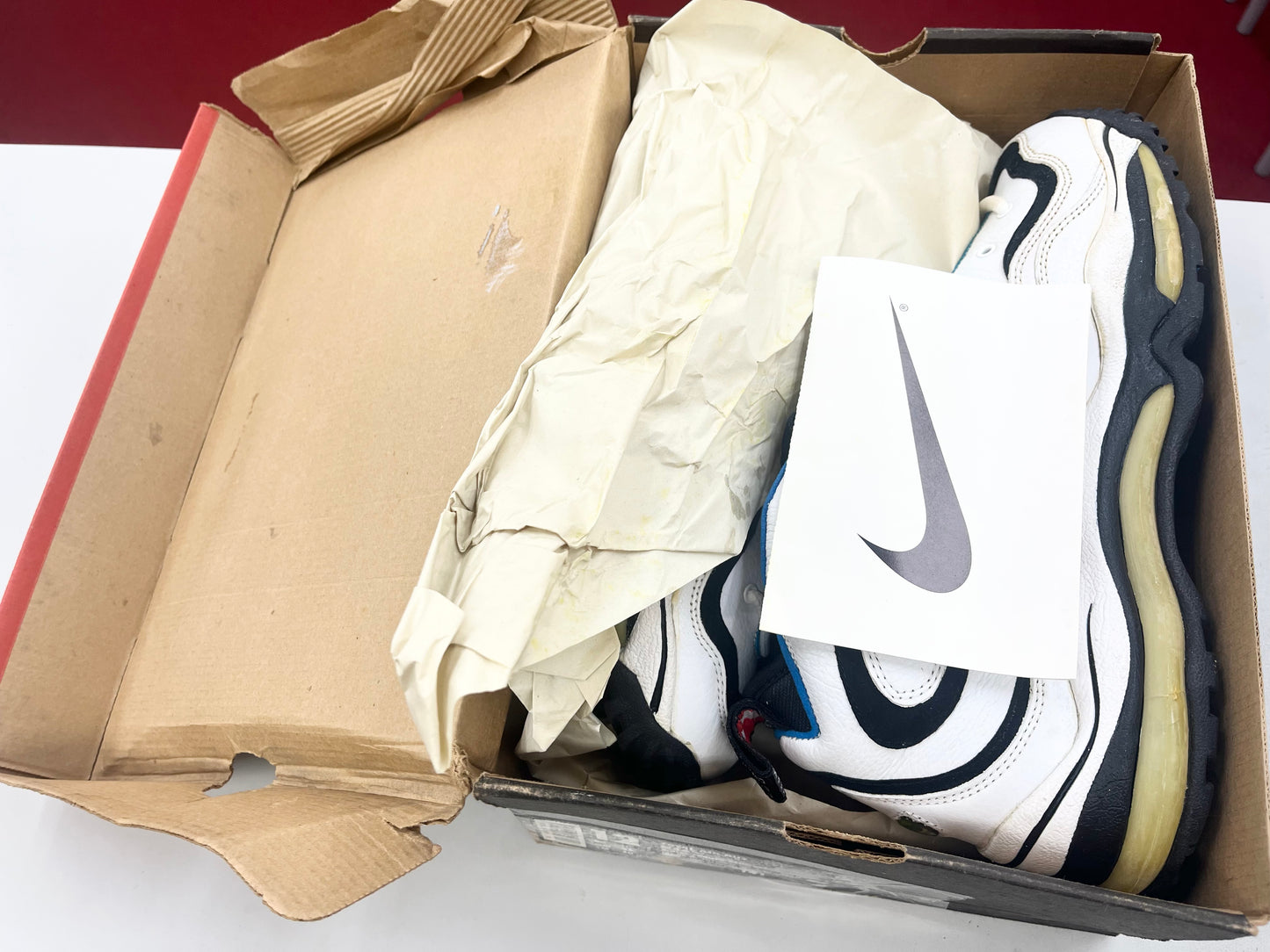 SZ 12 Men. 1998 Nike Total Air Bus aka Jerome Bettis.