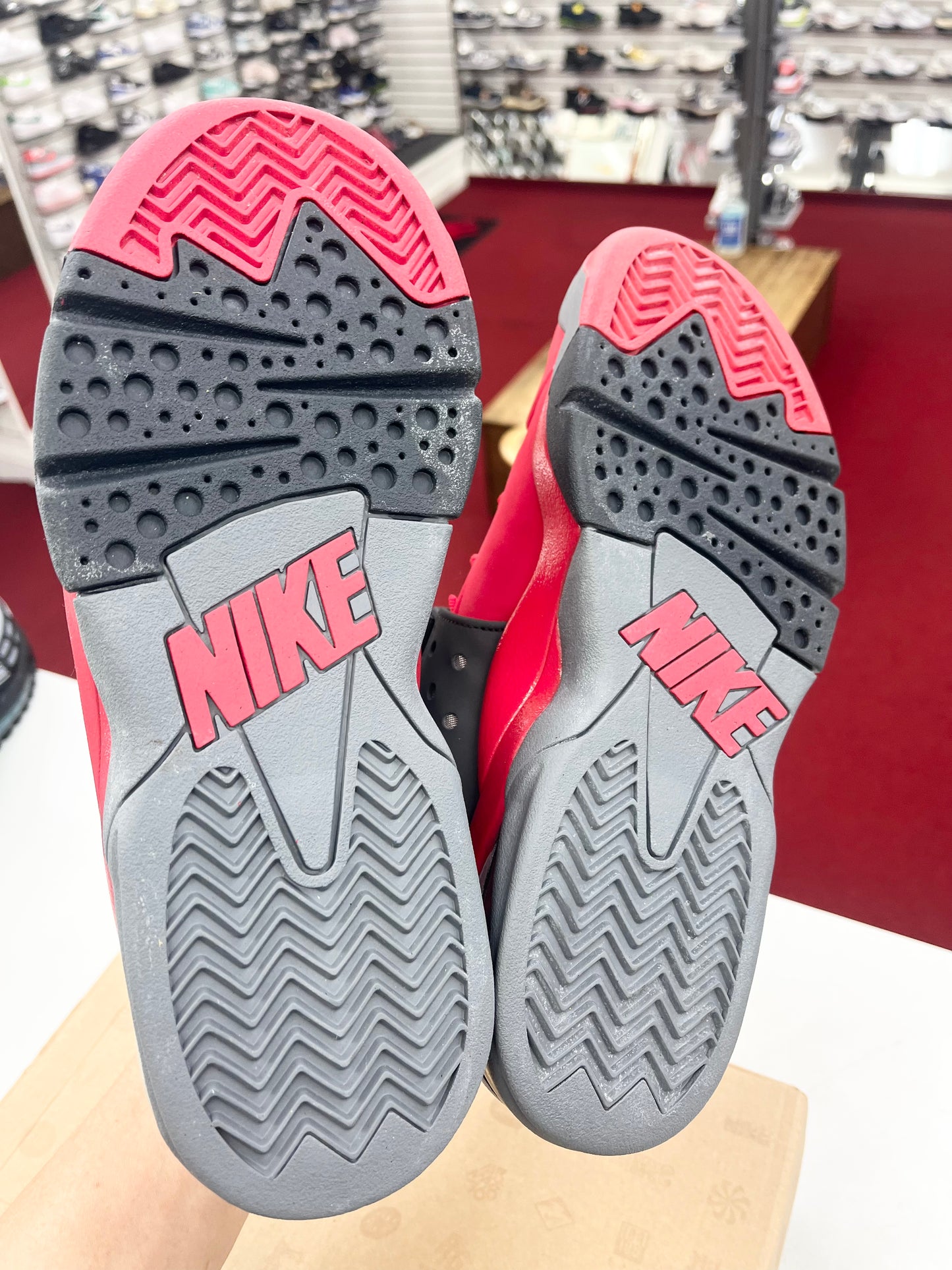 2012 Nike Air Force Max 2013 Charles Barkley.