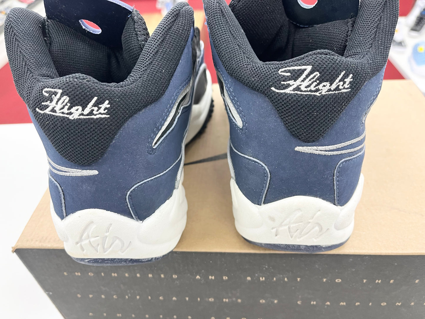 1996 DS Nike Air Flight Turbulence Navy.
