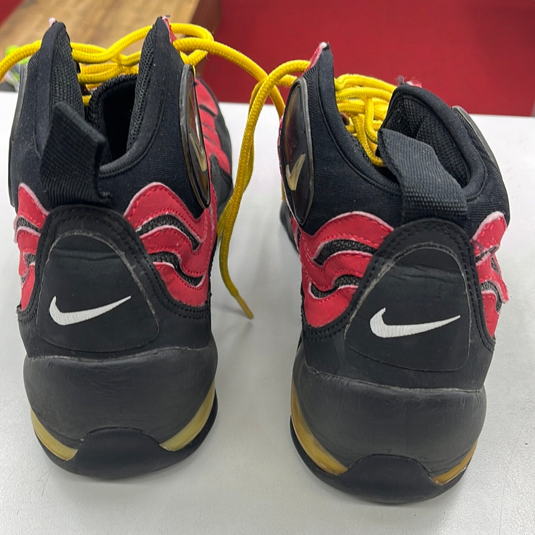 SZ 8 Men. 1996 Nike Air Bakin. PreOwned.