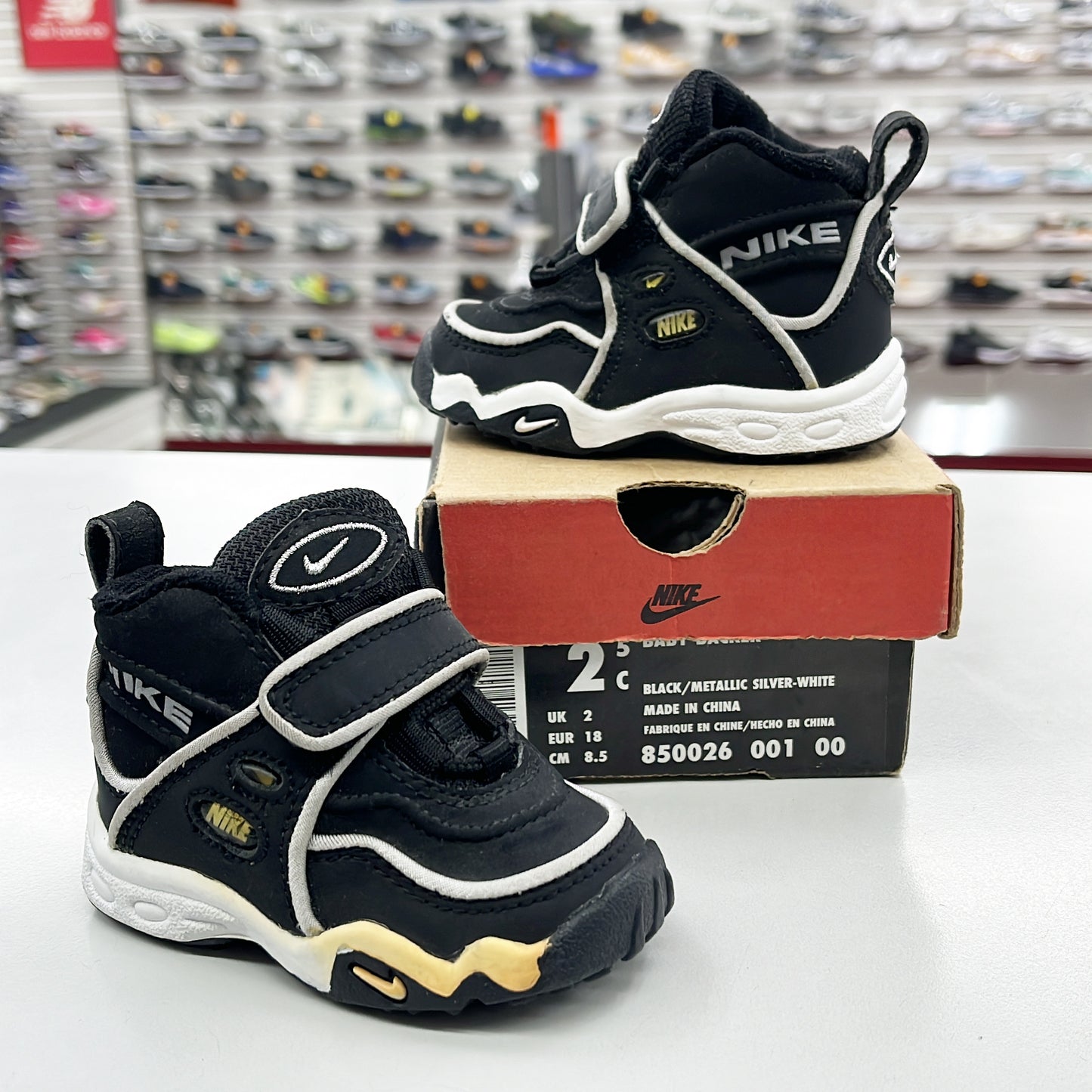 SZ 2.5C. 1997 Baby Nike Backer.