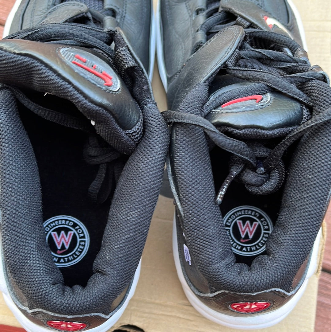 SZ 11 women/ 9.5 Men. 1999 Nike air phast.