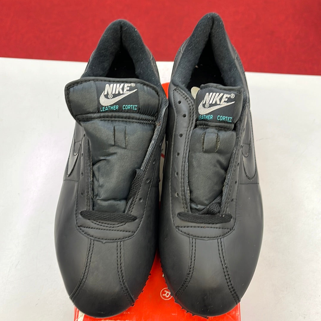 SZ 10.5 Men. 1989 Nike Leather Cortez