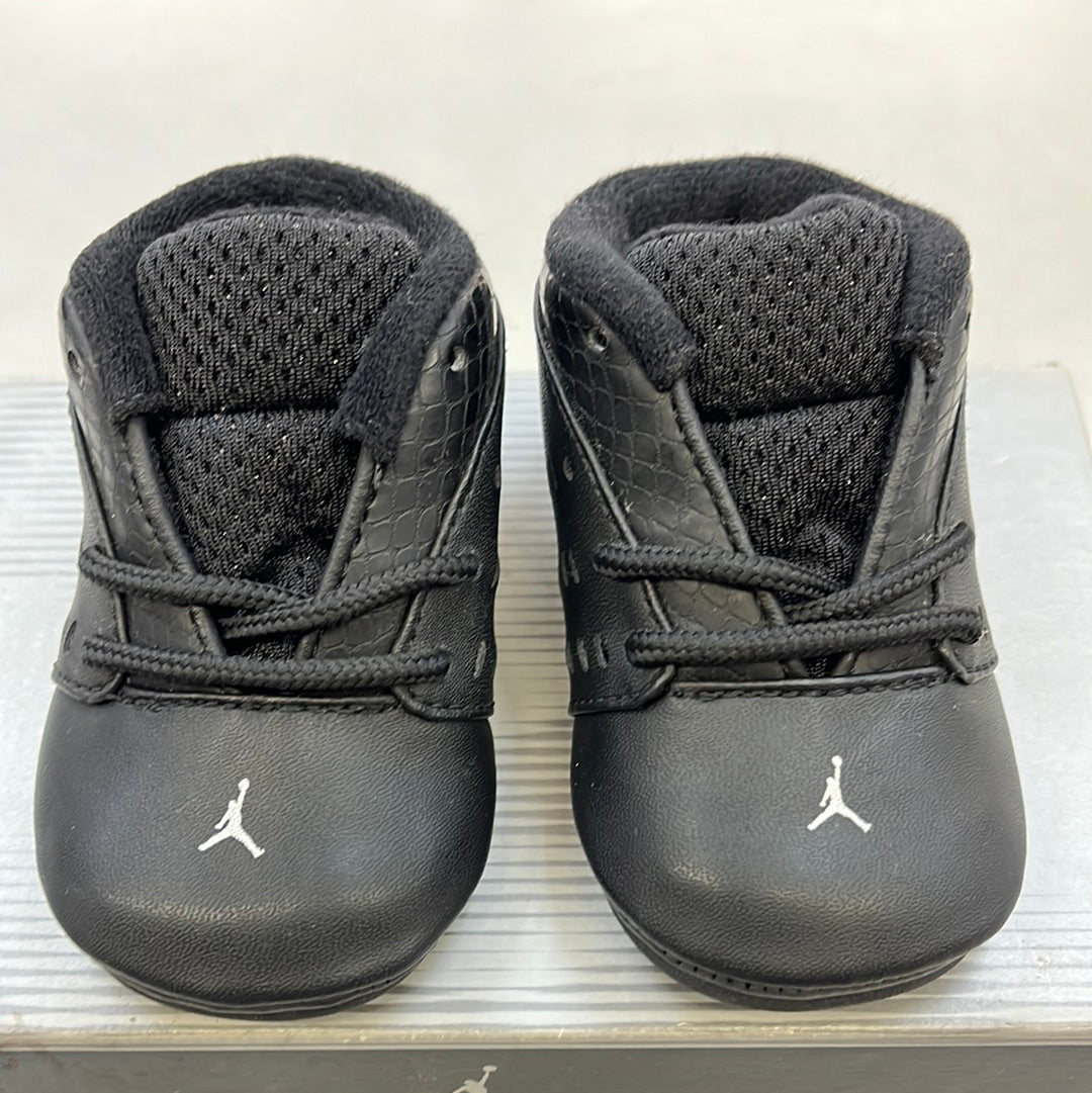 SZ 2C. 2002 Newborn Jordan XVII low