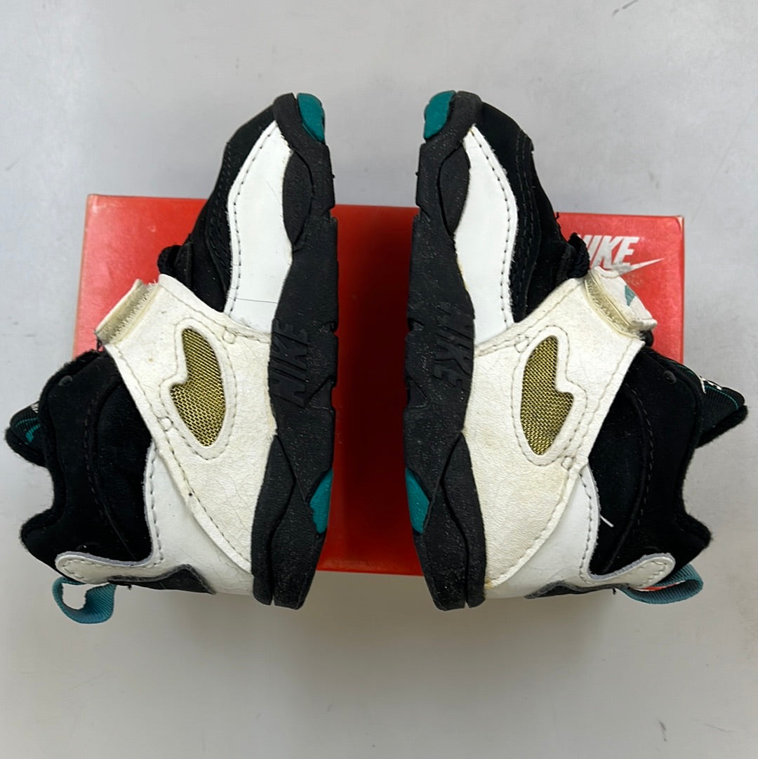 SZ 4.5C. 1993 Baby Nike Diamond Turf