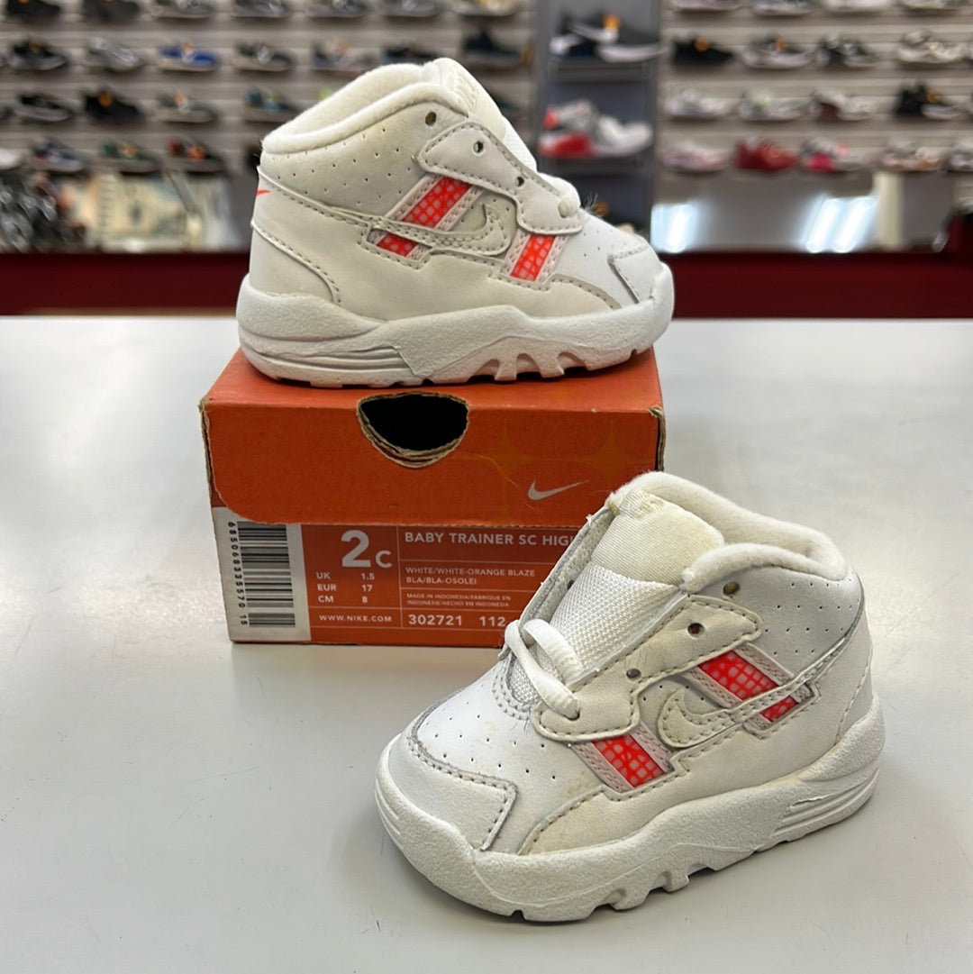 SZ 2C. 2003 Baby Nike Trainer SC Hi.