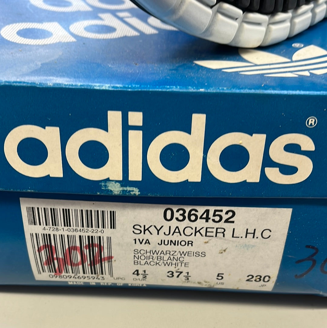 SZ 5. 1988 Adidas Skyjacker LHC