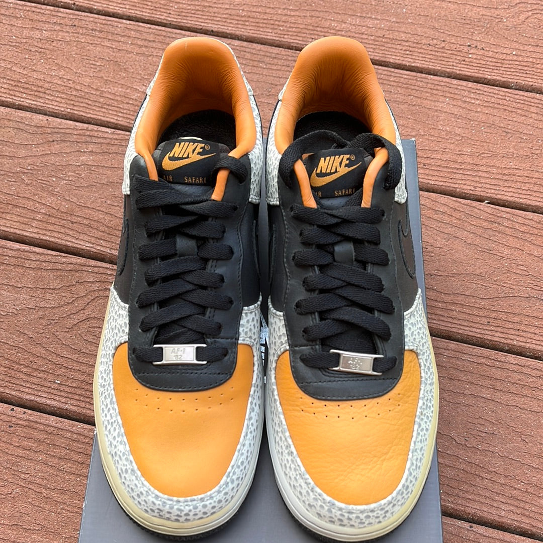 SZ 8 men. 2007 Nike AF1 Low Safari