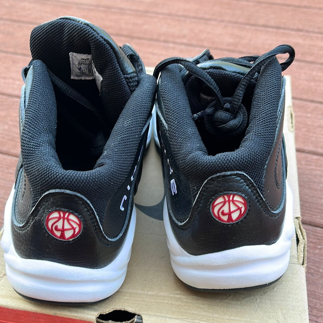 SZ 11 women/ 9.5 Men. 1999 Nike air phast.