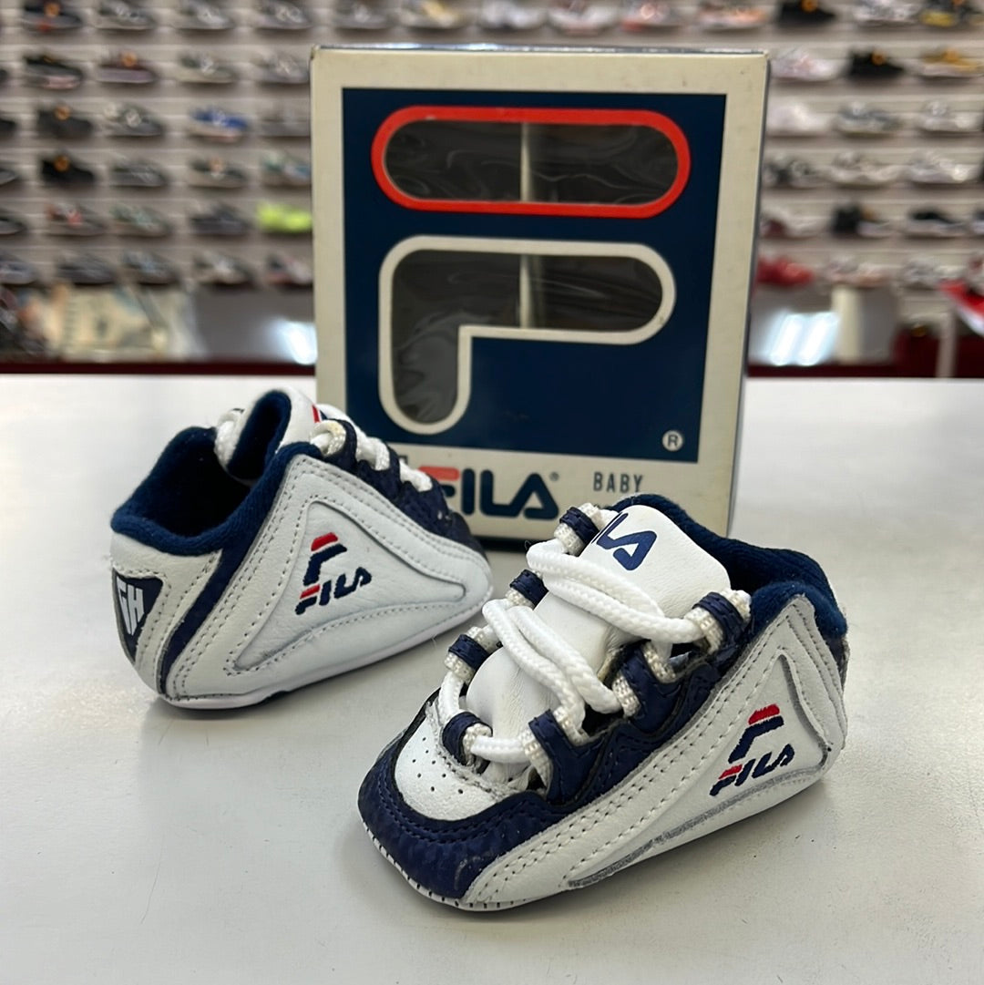 SZ 2C. 1997 Fila Grant Hill 4Newborn