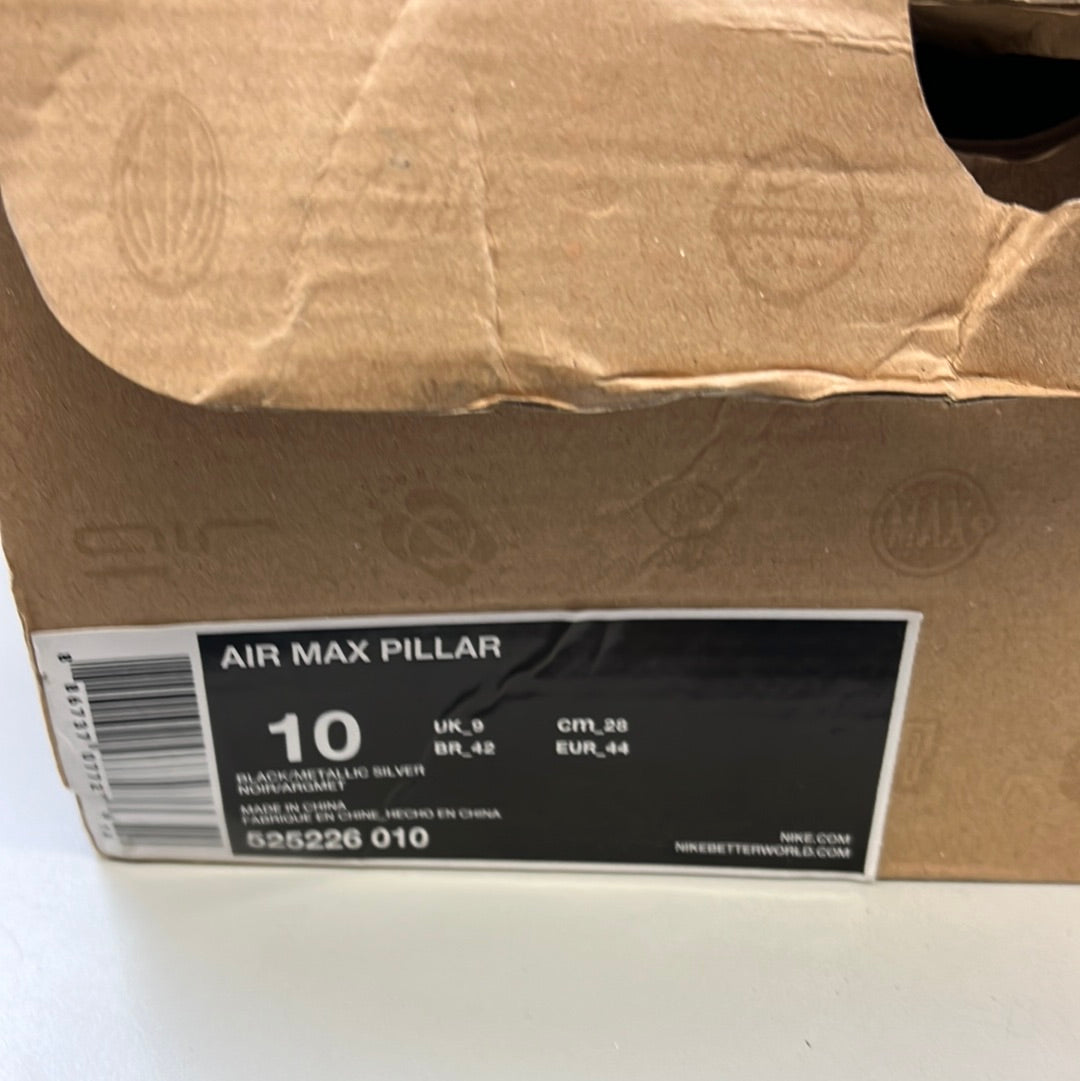 SZ 10 Men. 2012 Nike Air Max Pillar.