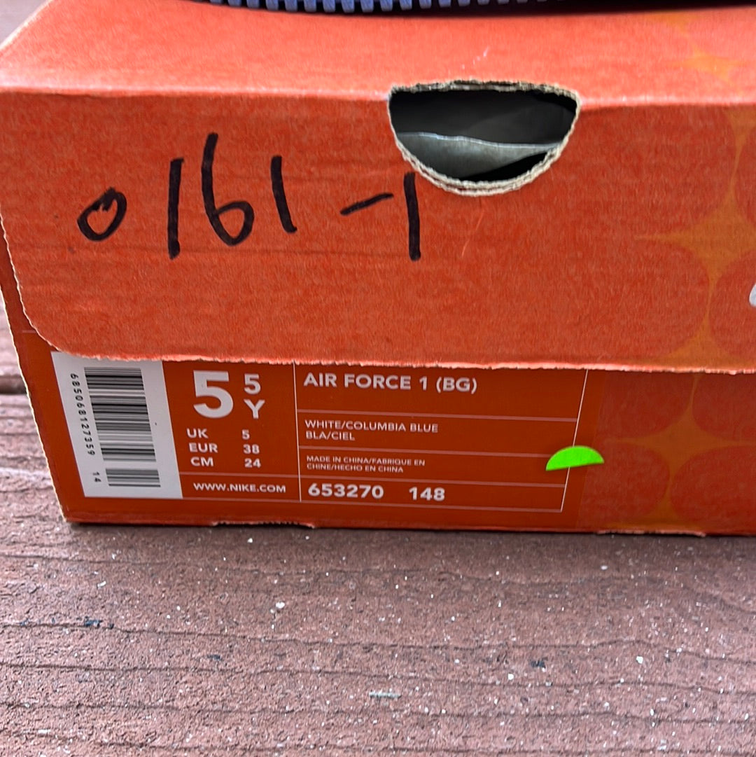 SZ 5.5Y. 1999 Nike AF1 low Columbia blue