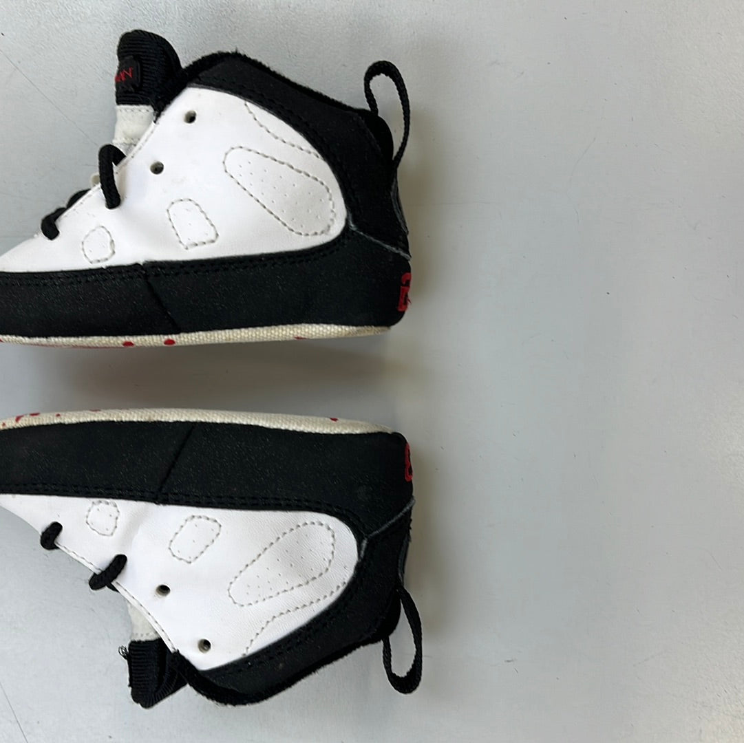 SZ 3C. 2010 Newborn Jordan IX.