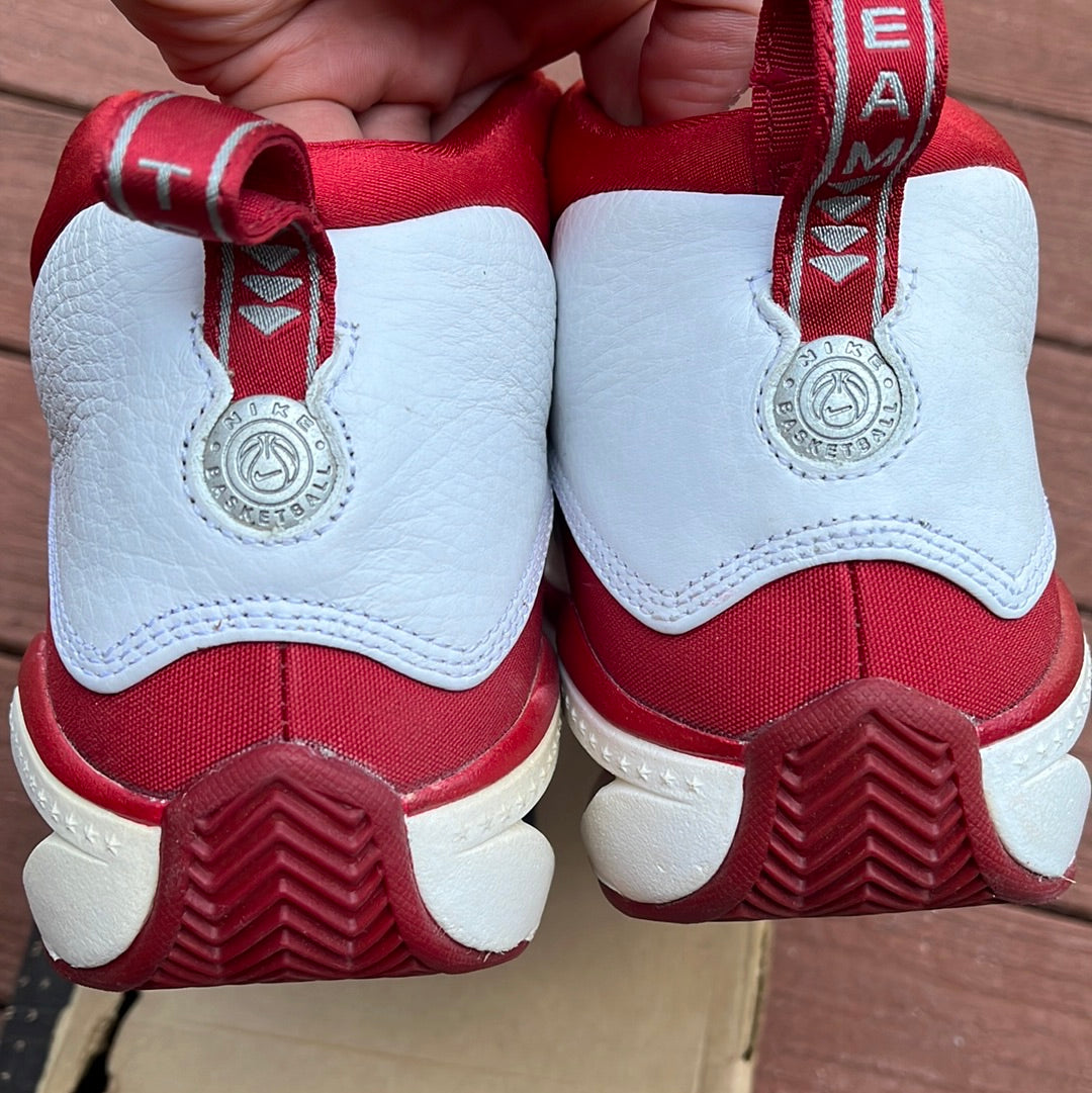 SZ 13 Men. 1999 Nike air Unite.