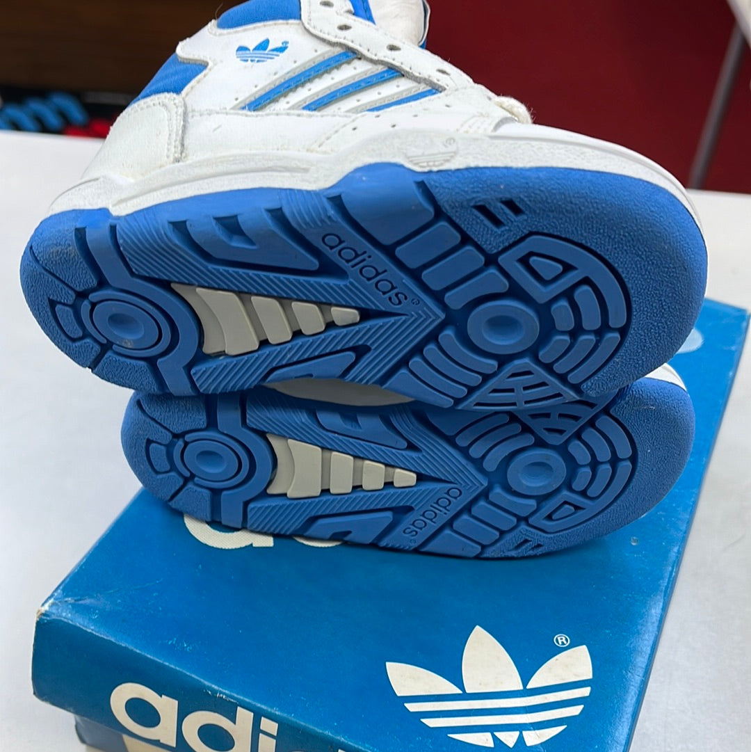 Sz 6K. 1989 baby Adidas Phantom Hi Baby Blue