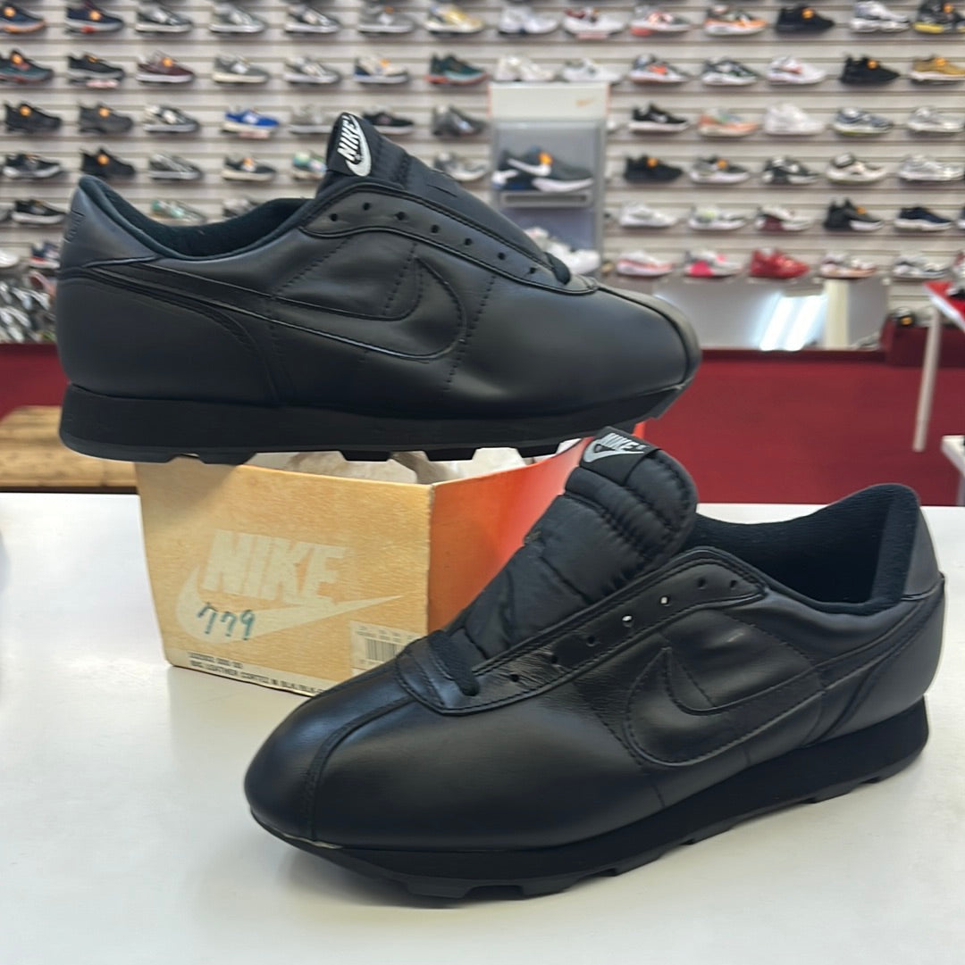 SZ 13 Men. 1992 Nike Big Leather Cortez