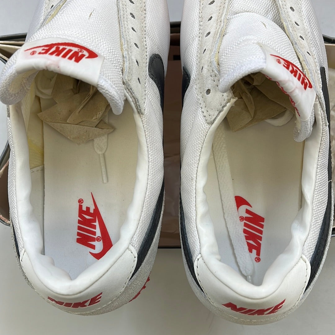 SZ 7.5 men. 1993 Nike Cortez II Cali